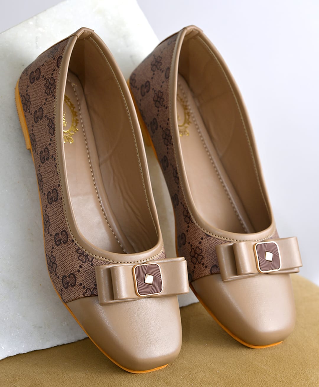 Shoetopia Floral Motifs Designed Bow Applique Detailed Ballerinas - Brown-image-28