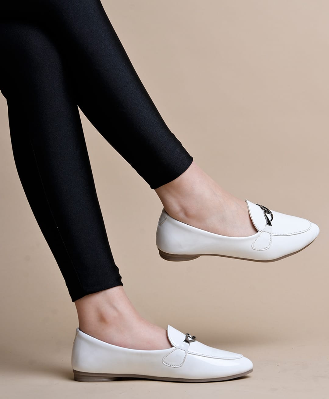 Shoetopia Metal Applique Detailed Ballerinas - White-image-14