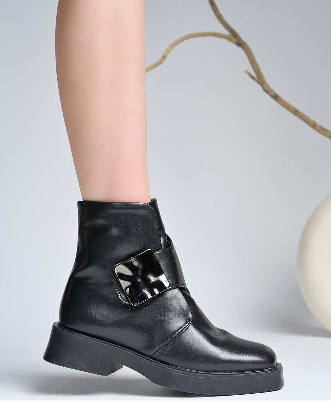 Shoetopia Solid Velcro Closure Boots - Black-picture-17