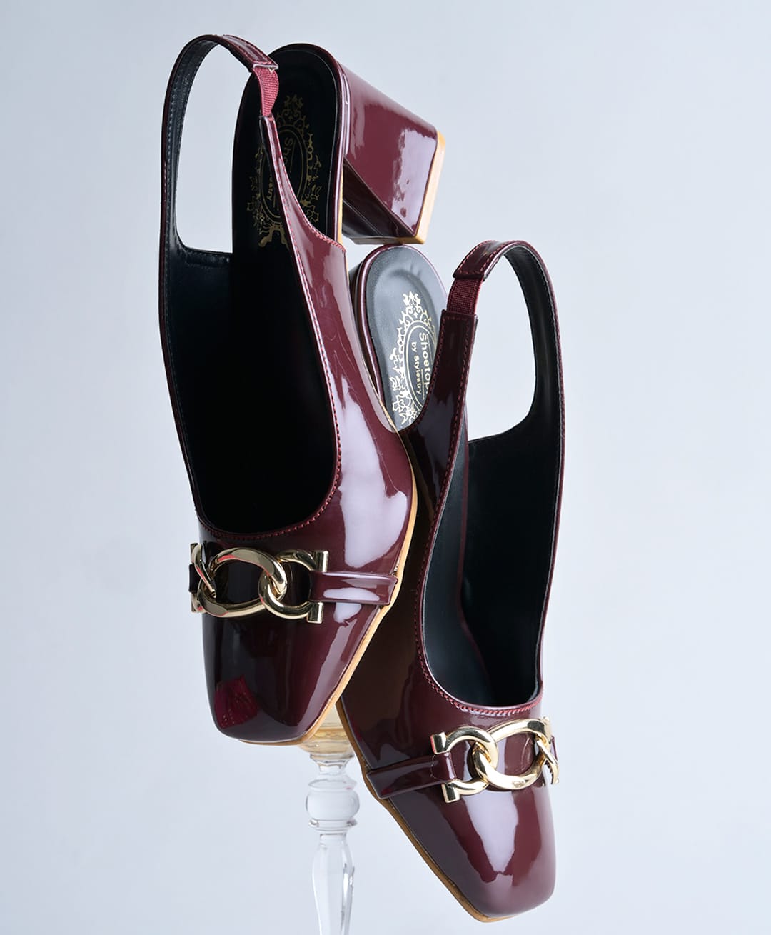 Shoetopia Chain Detailed Slip On Sandals - Red-picture-26