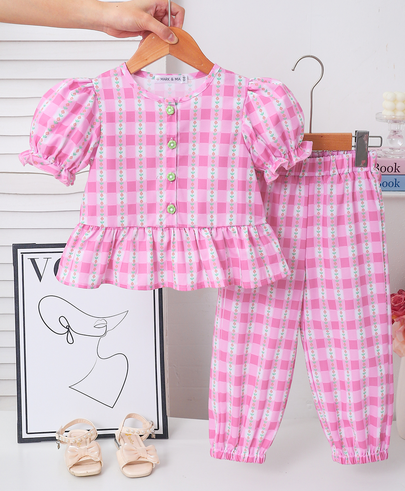 Mark & Mia Half Puffed Sleeves Co-ords Top & Lounge Pant Set with Floral Print - Pink-picture-11