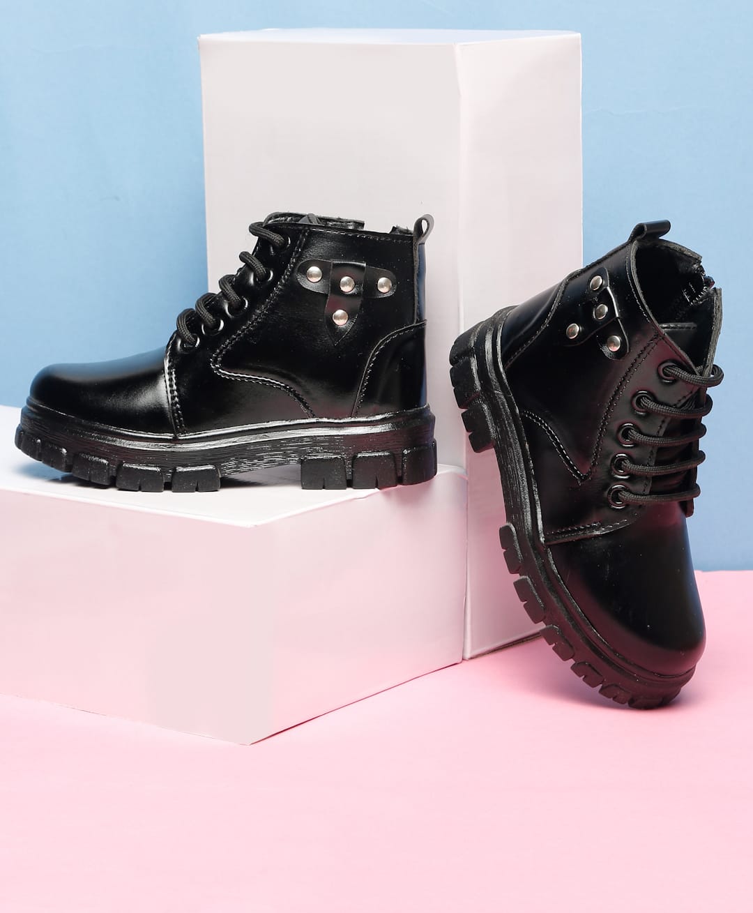 Tiny Bugs Solid Zip Closure Ankle Boots - Black