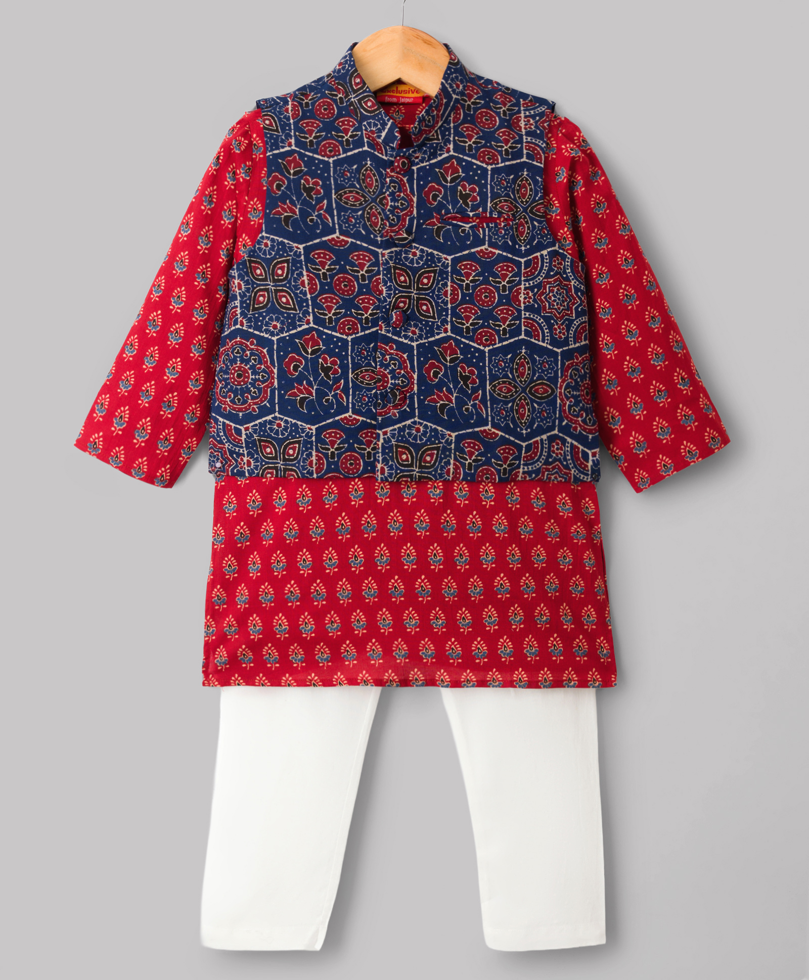 Exclusive from Jaipur Cotton Woven Full Sleeves Floral Printed Kurta Pajama with Jacket - Red-image-30