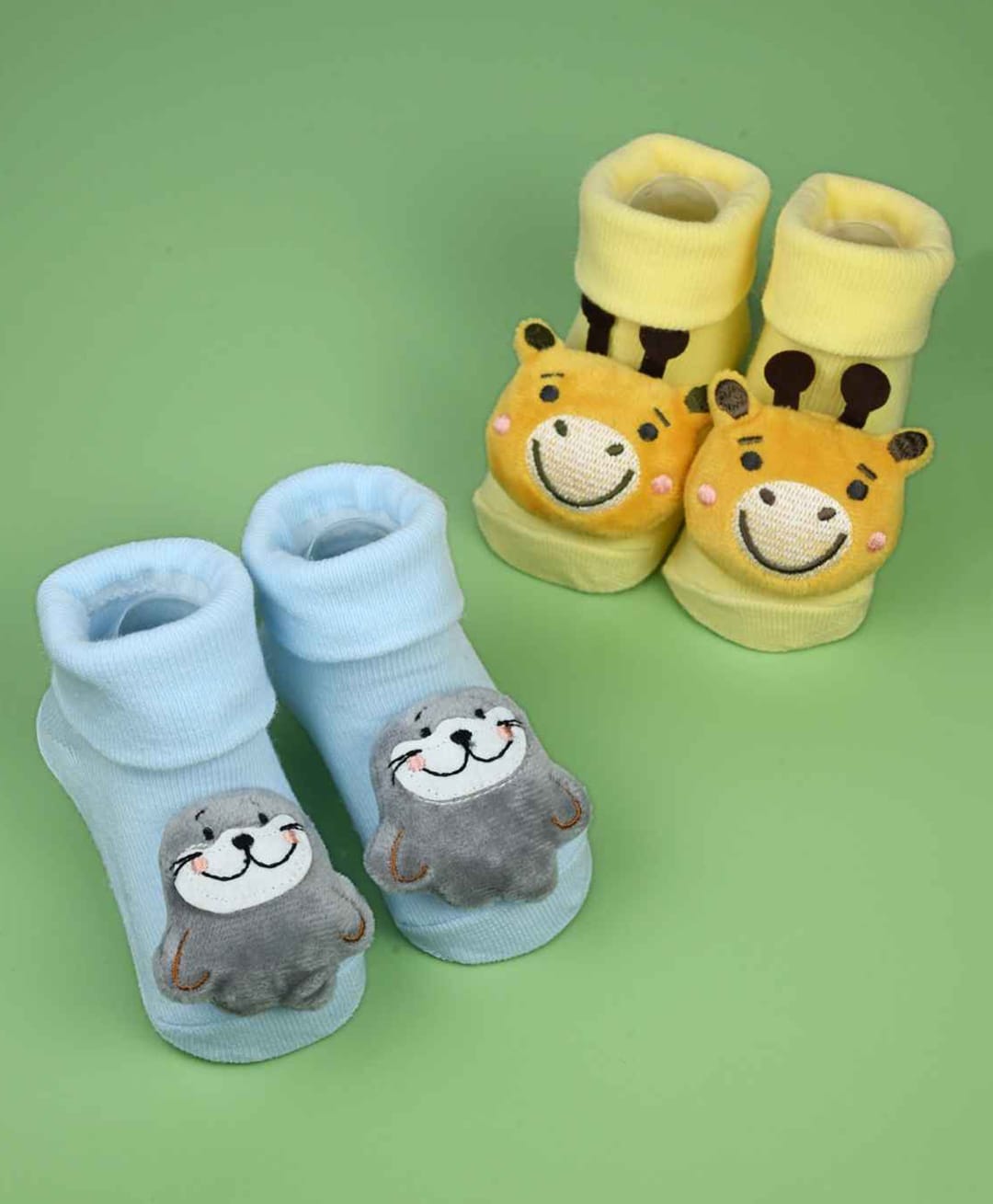 Yellow Bee Pack Of 2 Giraffe & Seal Applique Detailed Socks - Yellow & Blue-image-44