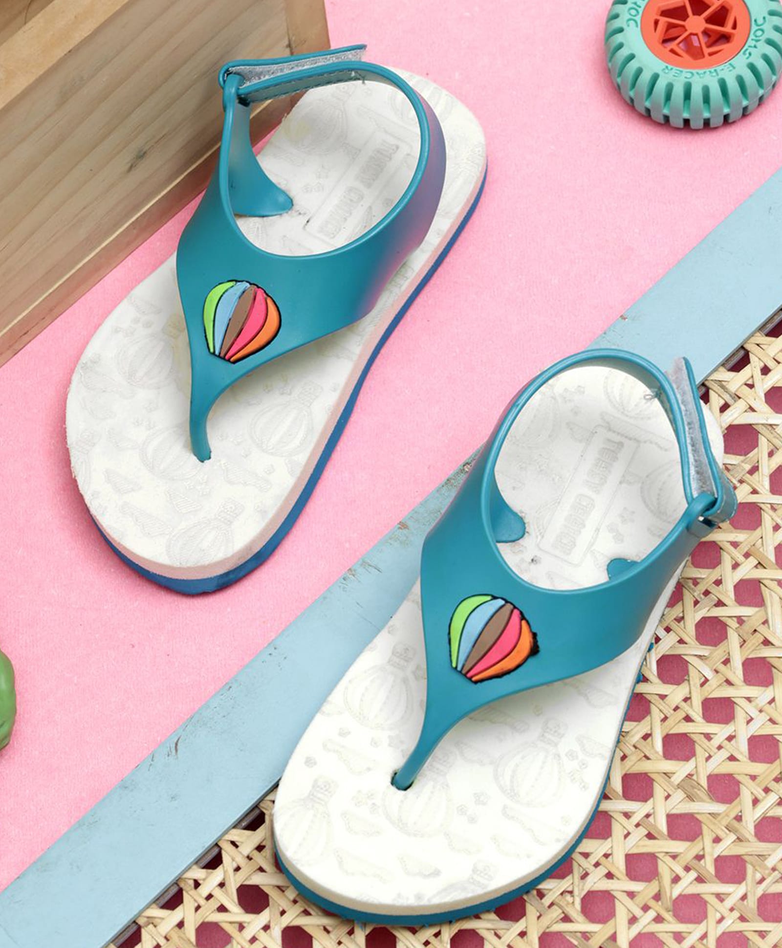 TOMSY CHOICE Hot Air Balloon Designed Velcro Closure Flip Flops - White-image-32