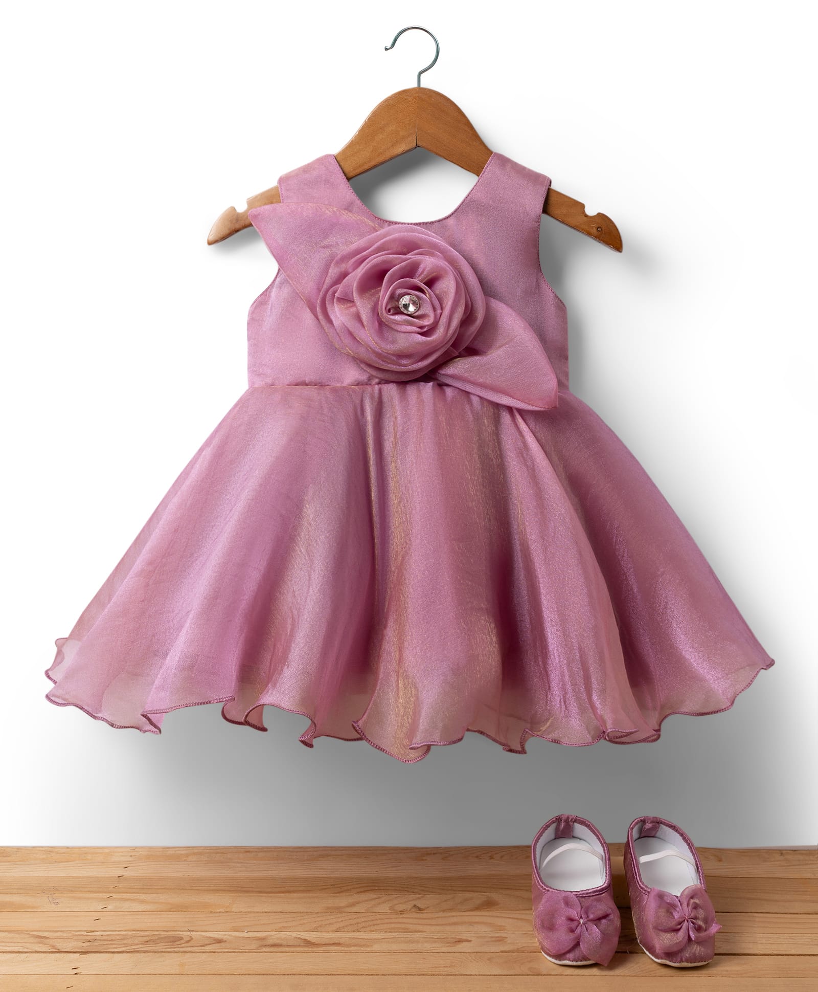 Bluebell T-issue Woven Sleeveless Solid Color Party Dress with Floral Applique & Booties - Pink-image-16