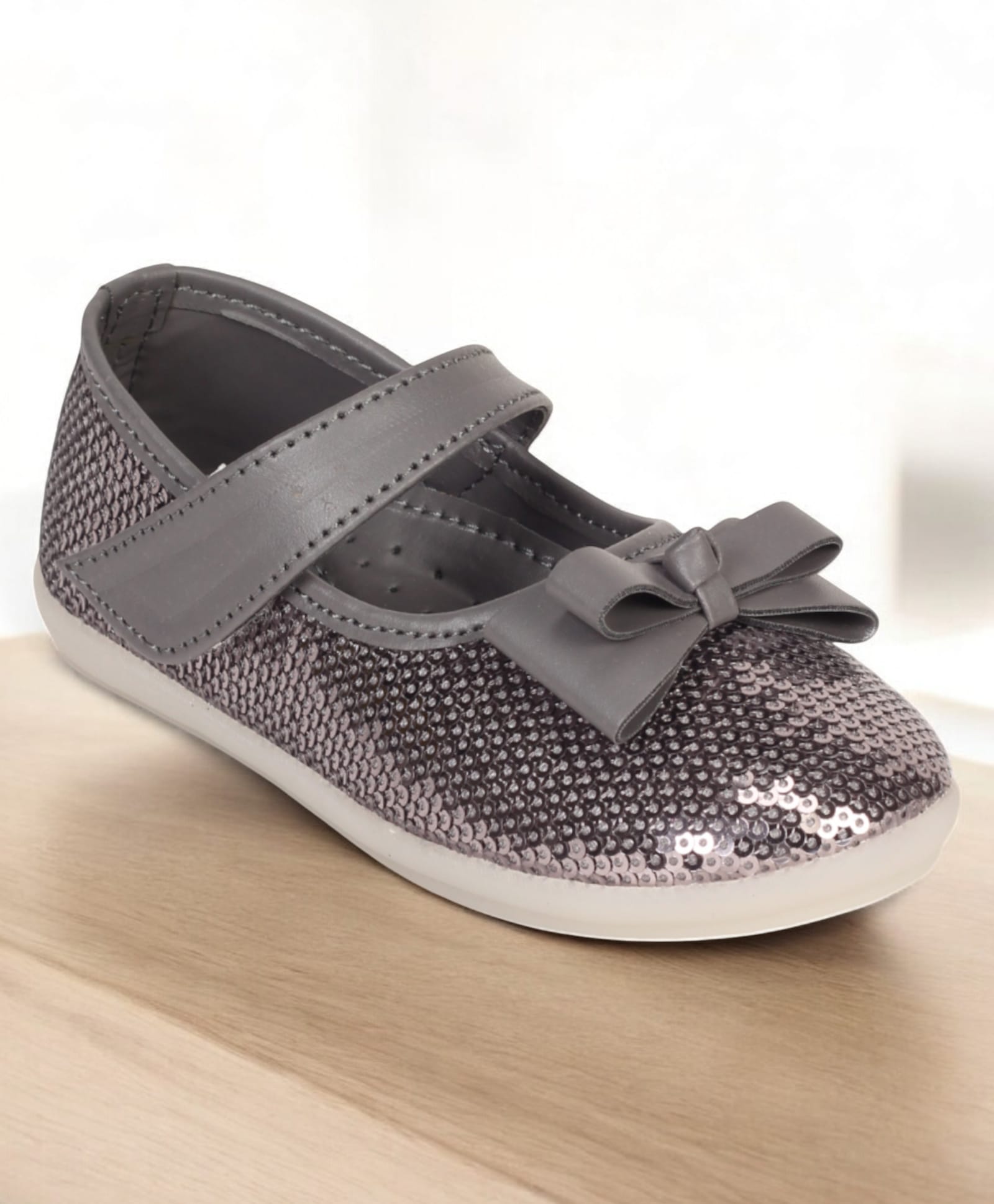 Lil Lollipop Sequin Embellished Bow Applique Detailed Velcro Closure Mary Jane Ballerinas - Grey-image-40