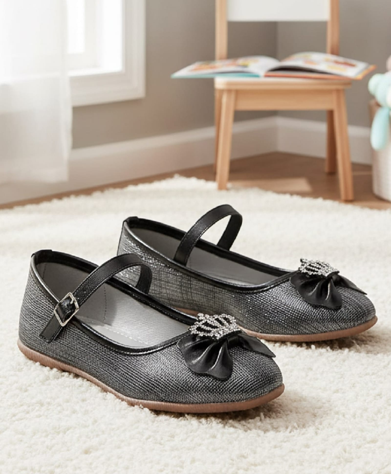boyz n galz Crown & Bow Applique Detailed Buckle Closure Mary Jane Ballerinas - Black-picture-10