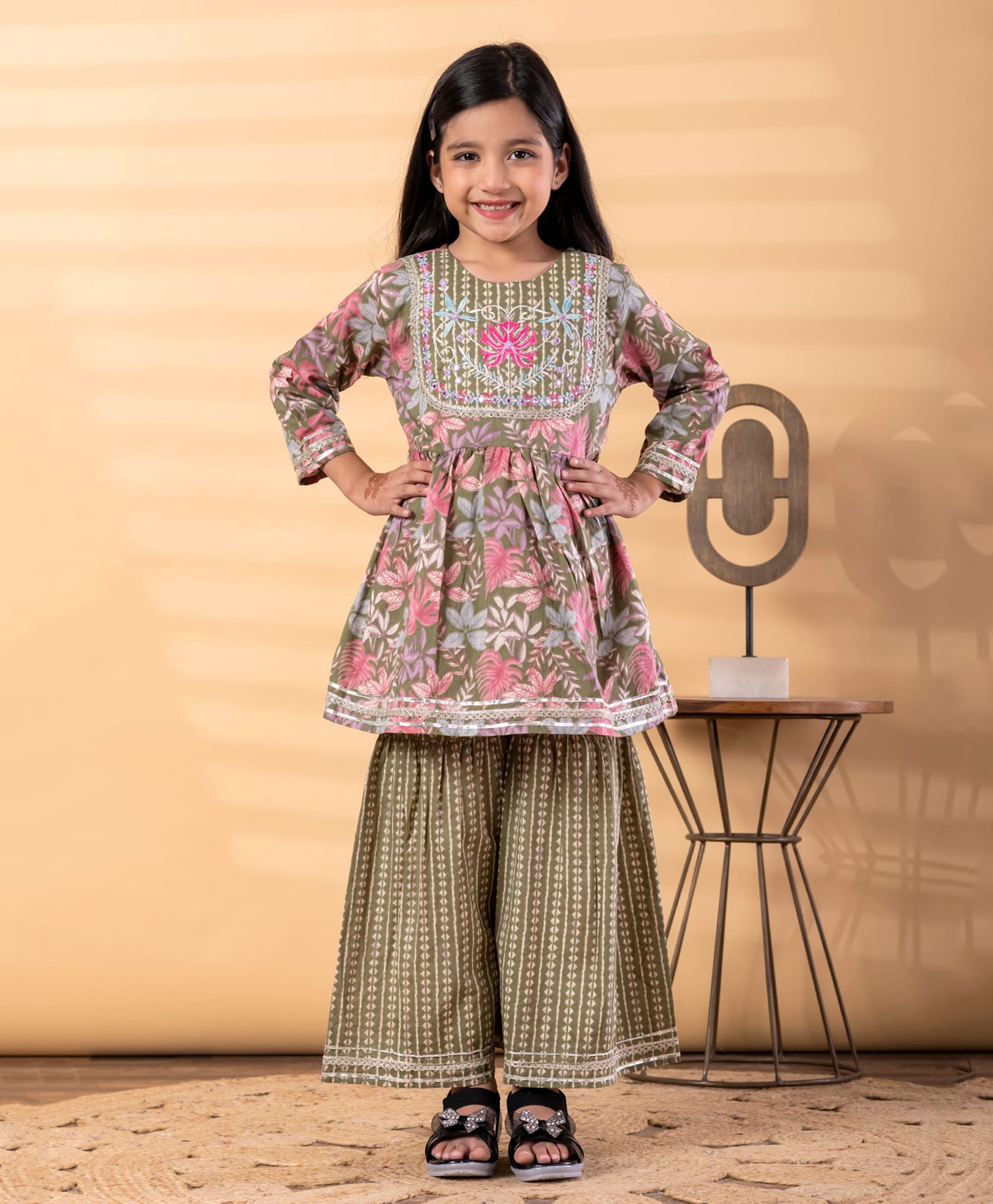 READIPRINT Woven Cotton Three Fourth Sleeves Floral Printed & Embroidered Kurti And Sharara Set - Green-picture-47