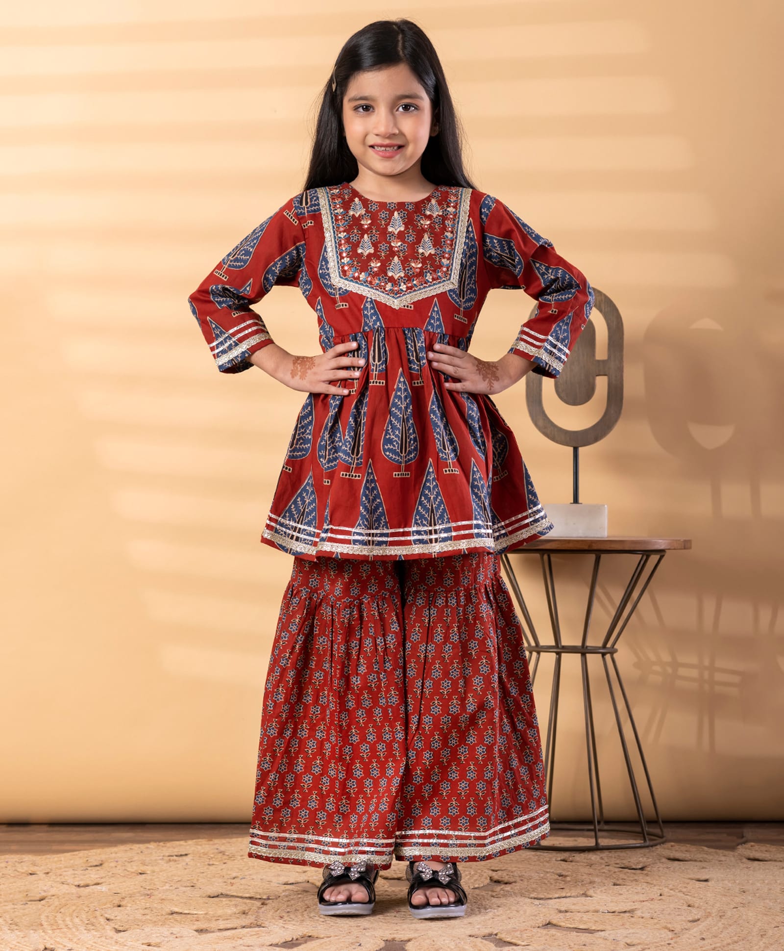 READIPRINT Woven Cotton Three Fourth Sleeves Floral & Leaves Printed Lace Embellished Kurti & Sharara Set - Maroon-picture-29