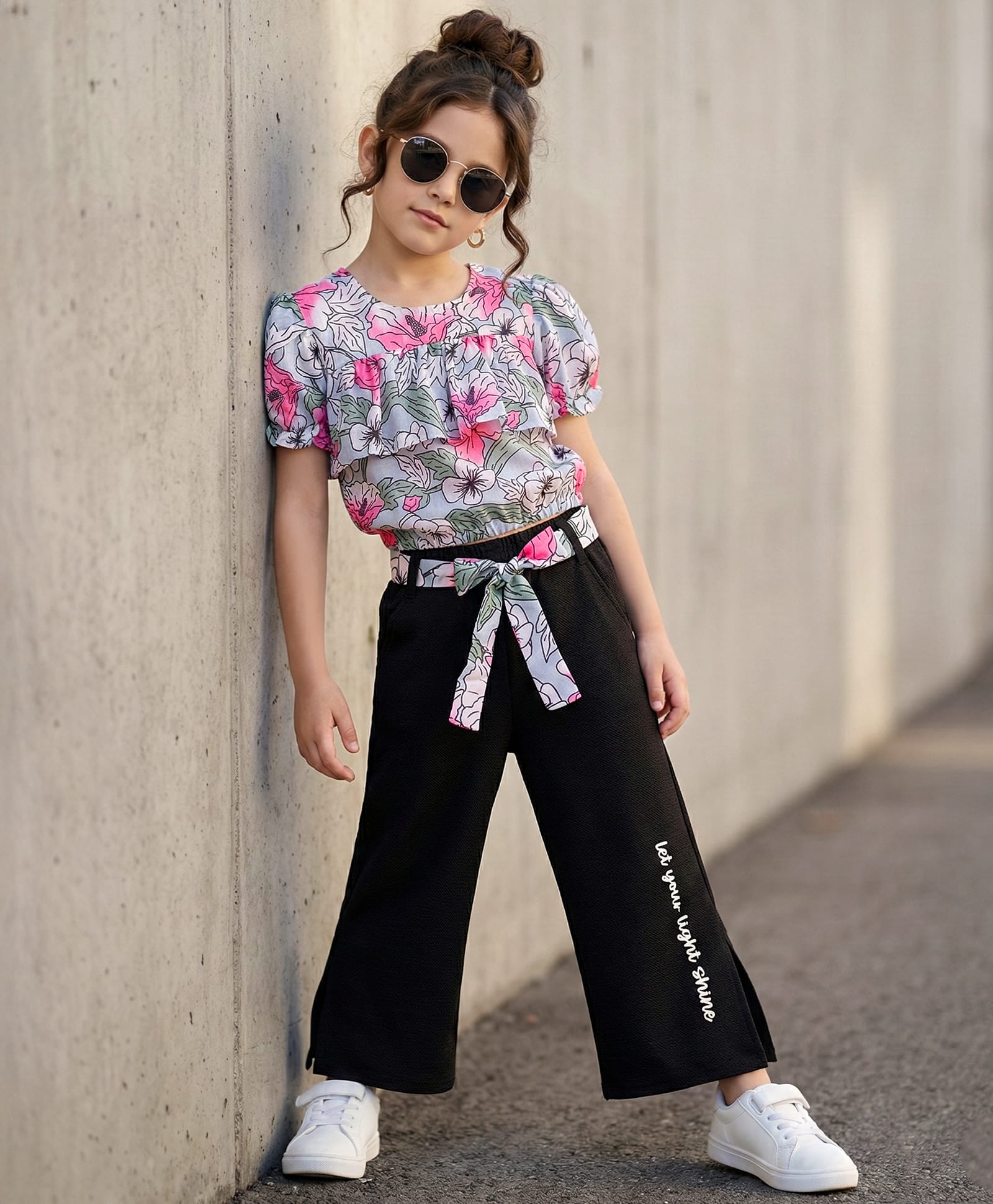 OLLINGTON ST. Woven Floral Printed Half Sleeves Top & Waffle Culottes Set with Belt - Multicolour & Black-picture-20