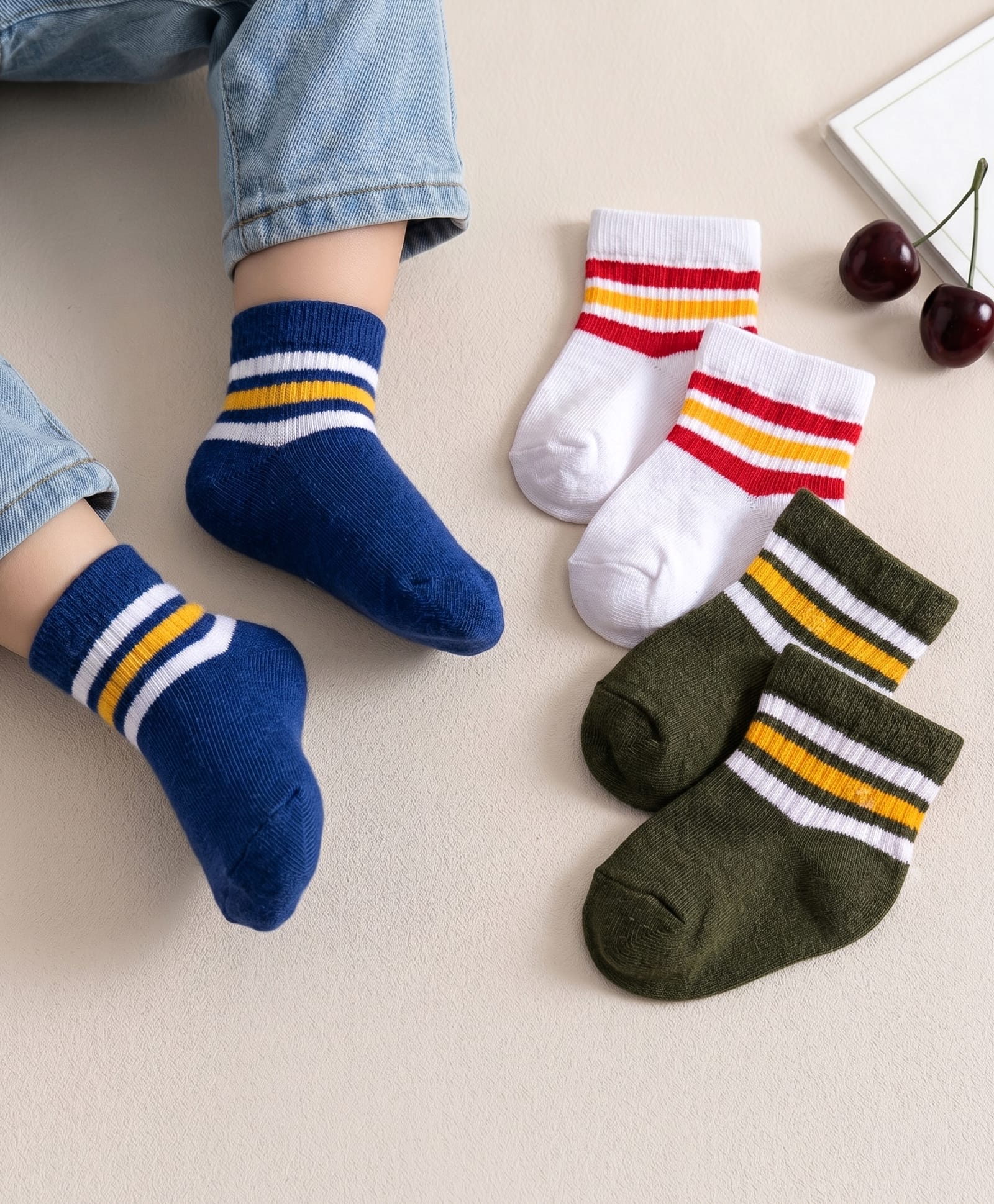 Cute Walk by Babyhug Non Terry Cotton Knit Anti Bacterial Socks Ankle Length Pack of 3 - Multicolour-image-1