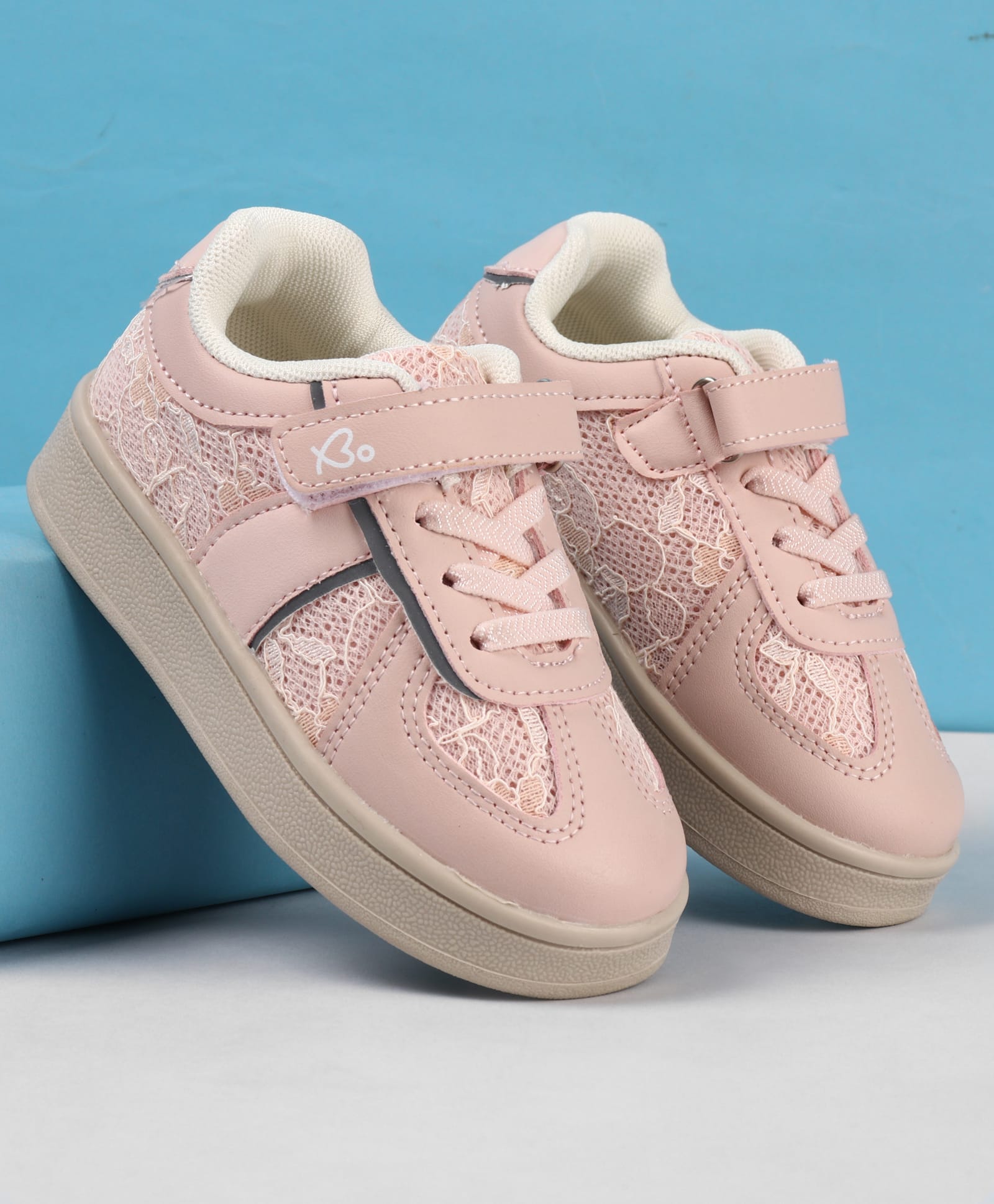 Babyoye Velcro Closure Casual Shoes - Pink