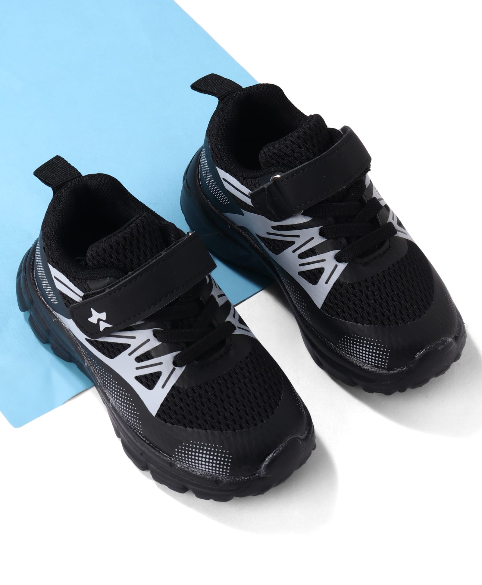 Cute Walk by Babyhug Solid Colour Sneaker Shoes with Velcro Closure - Black-image-12