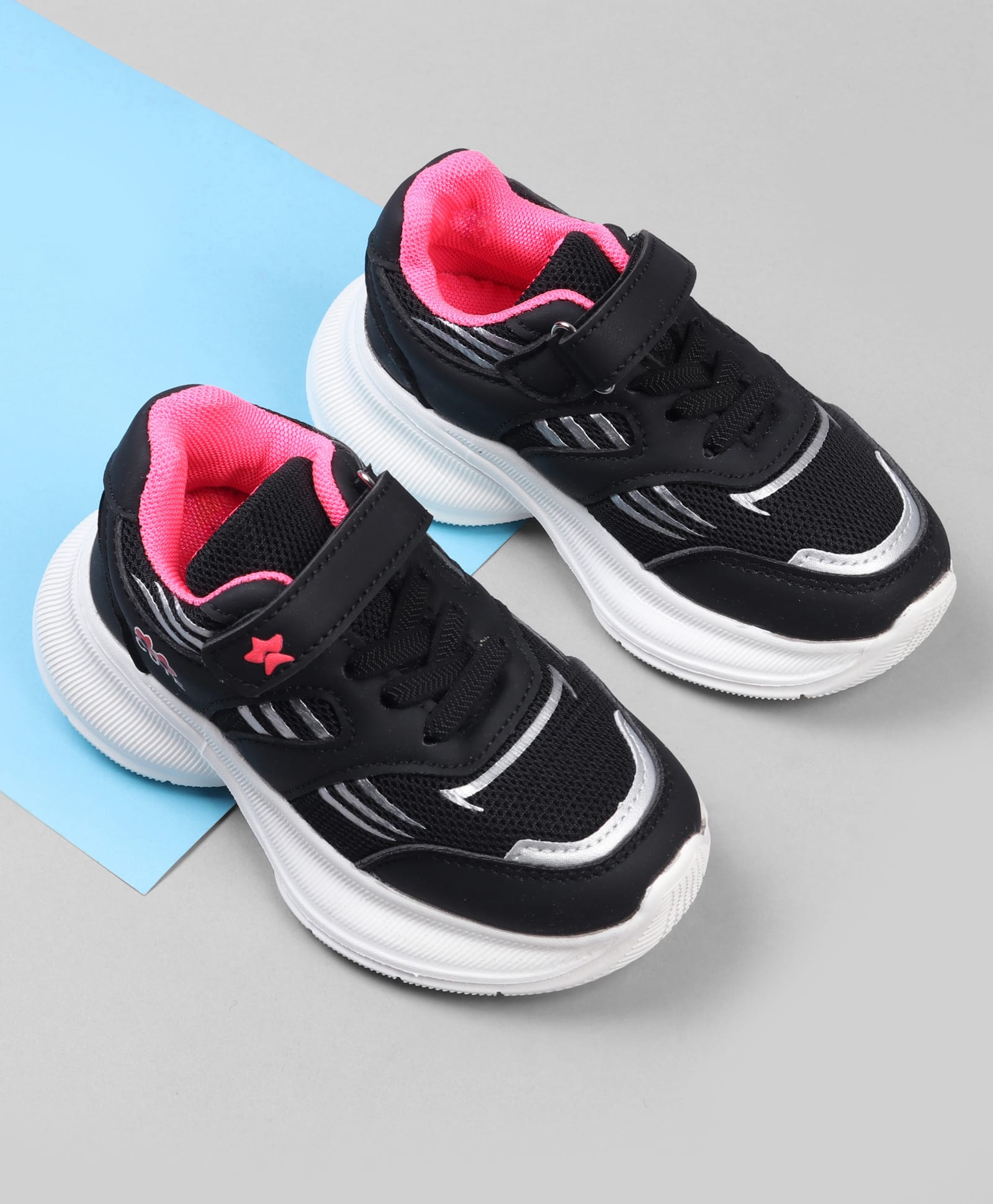 Cute Walk by Babyhug Velcro Closure Sneakers with Cute Print - Black-image-37