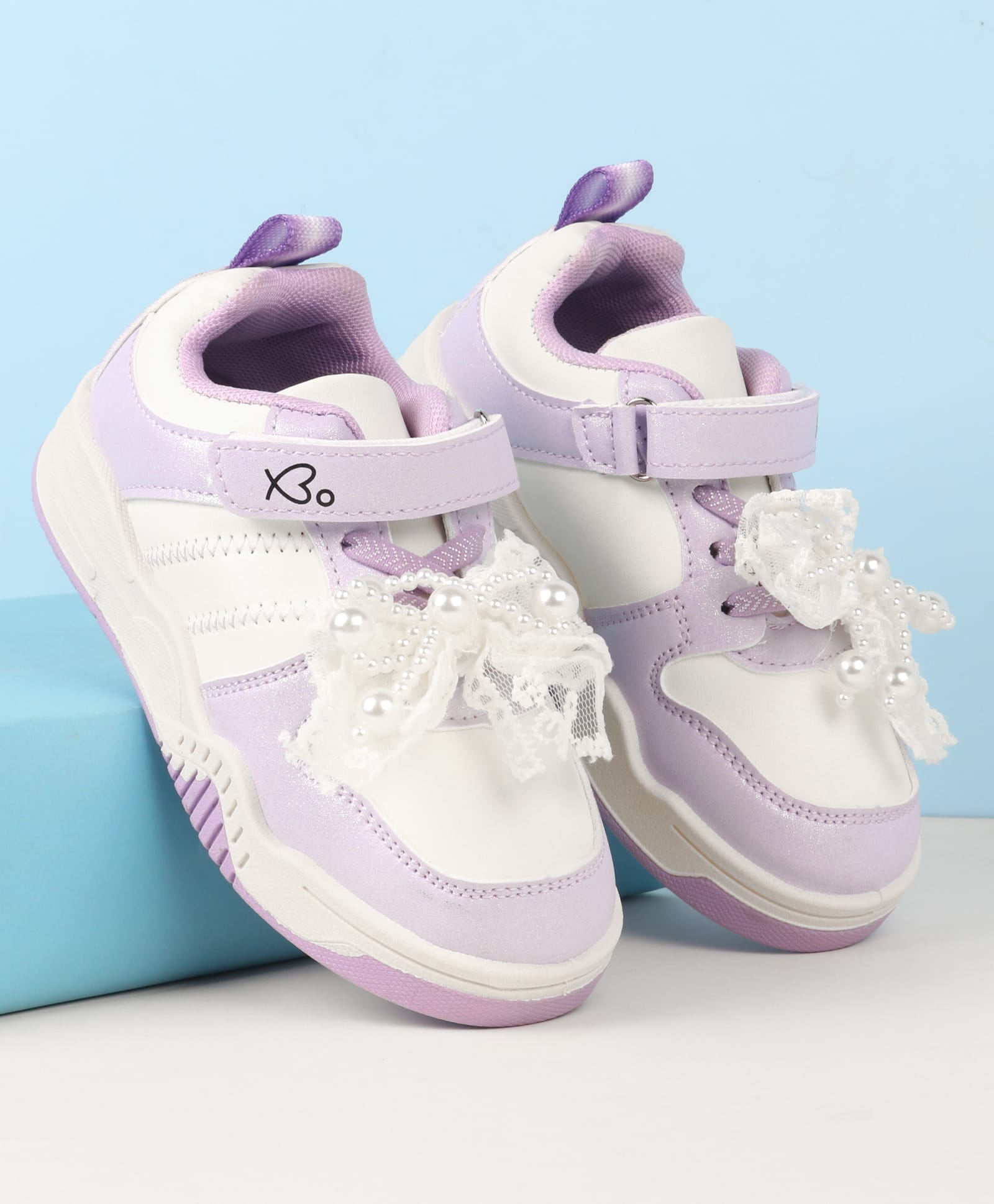 Babyoye Velcro Closure Casual Shoes with Bow Applique - Purple