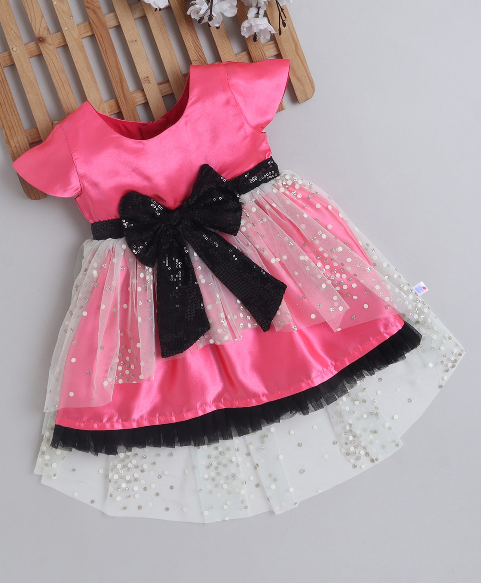 Many frocks & Satin Woven Cap Sleeves Sequins Embellished Bow Applique Detailed High Low Dress - Pink-image-38