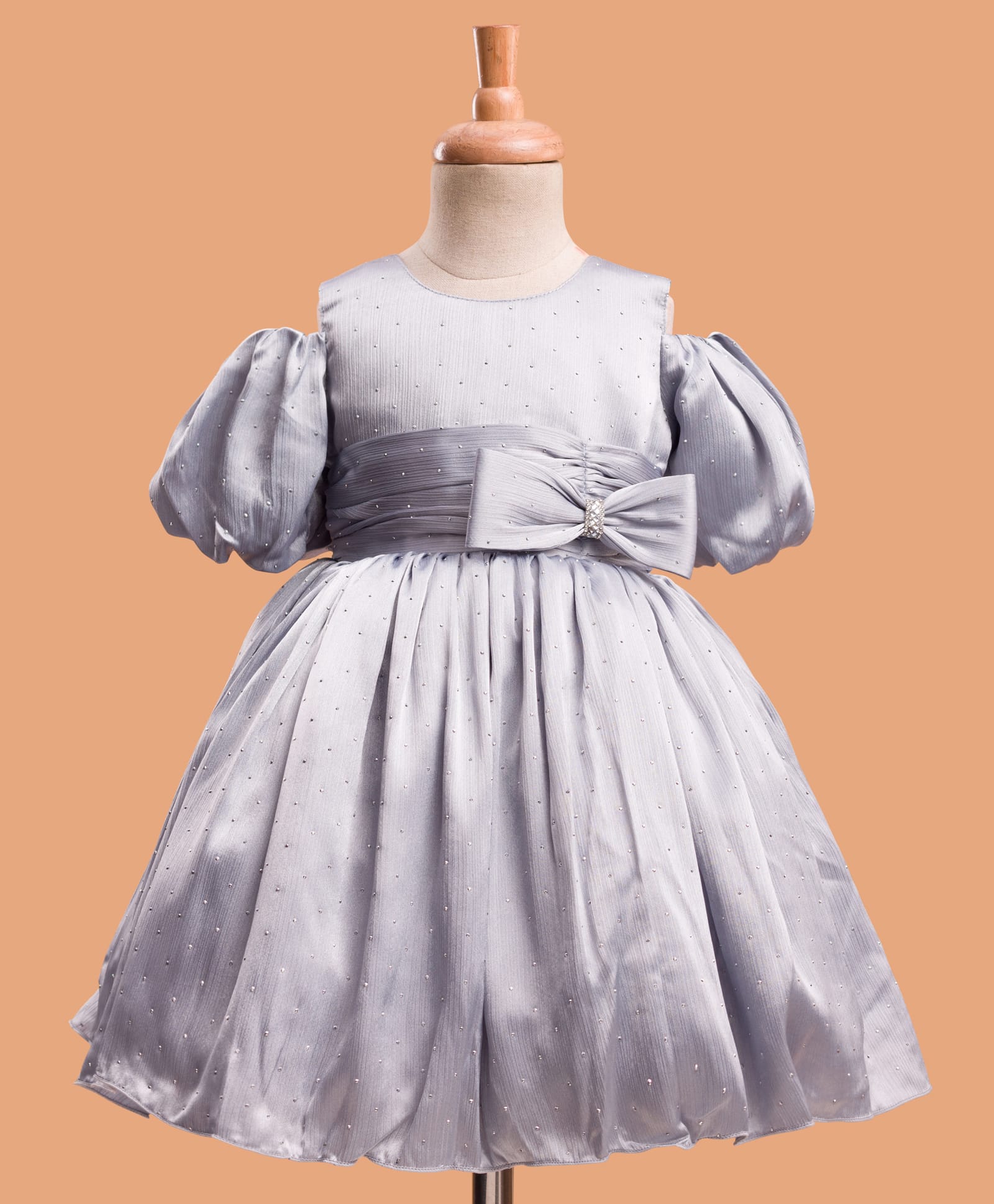 Enfance Cold Shoulder Half Puffed Sleeves Stone Embellished Bow Applique Detailed Knee Length Dress - Grey-image-9