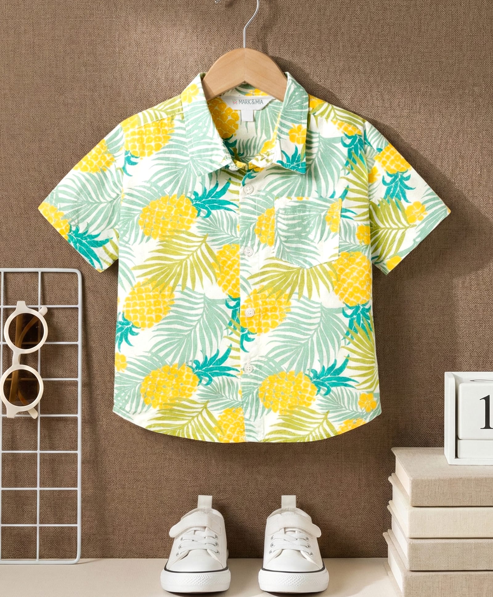 Mark & Mia Woven Half Sleeves Leaf Printed Oversized Shirt - Multicolor-image-31