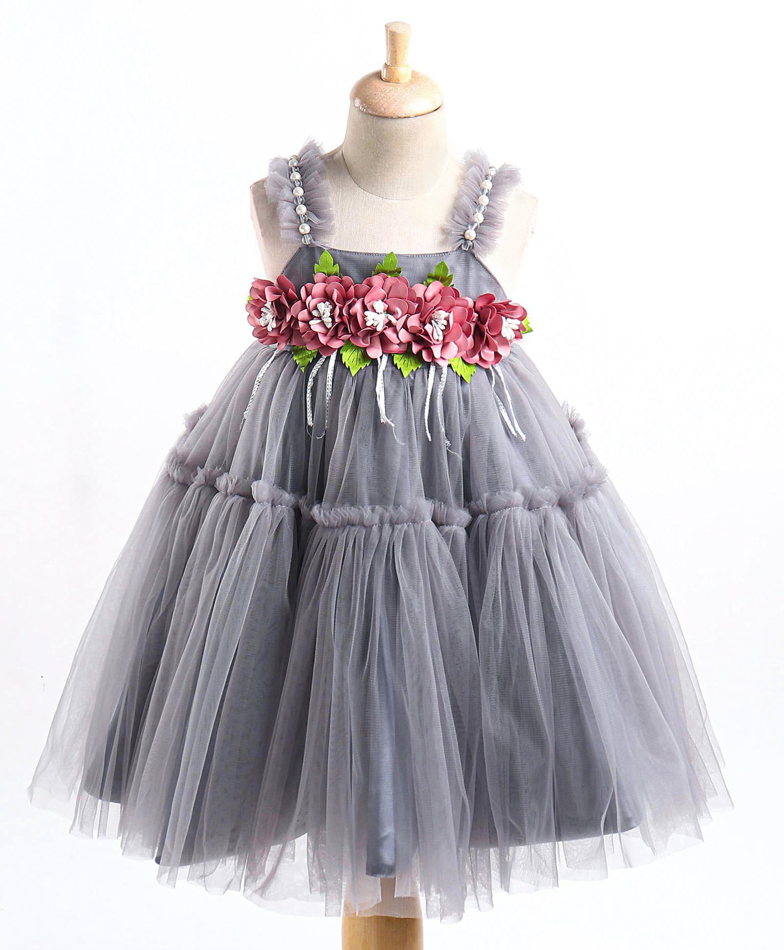 Enfance Sleeveless Pearl Embellished Floral Applique Detailed Knee Length Dress - Light Grey-picture-13