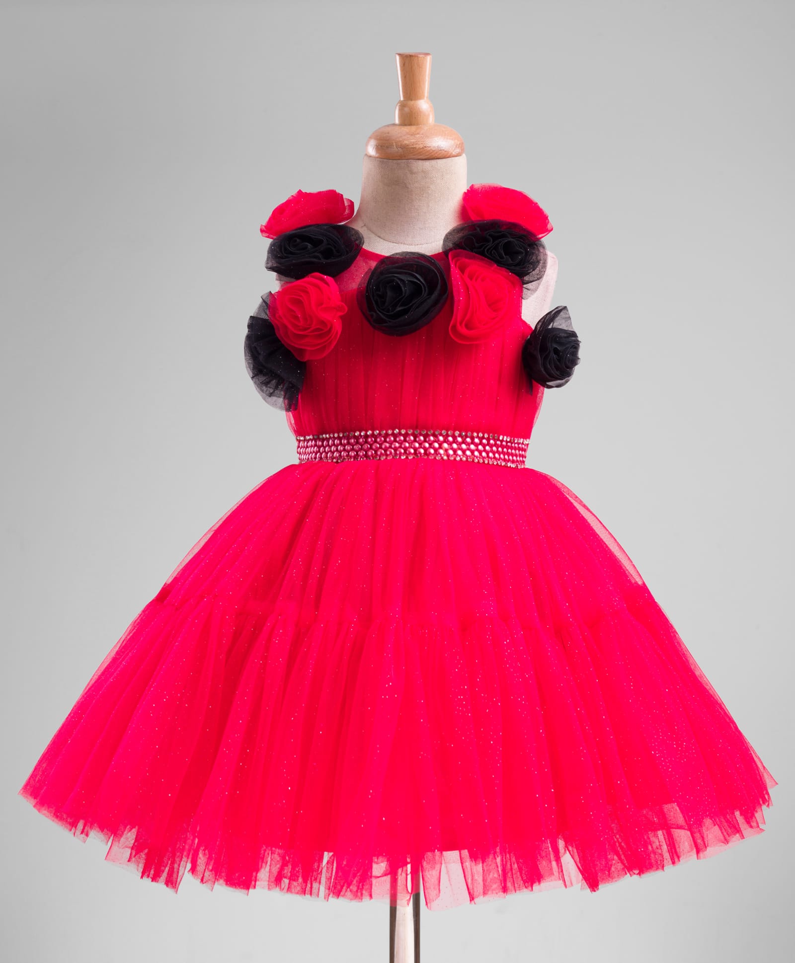 Enfance Sleeveless Beads & Glitter Embellished Floral Applique Detailed Knee Length Dress - Red-picture-49