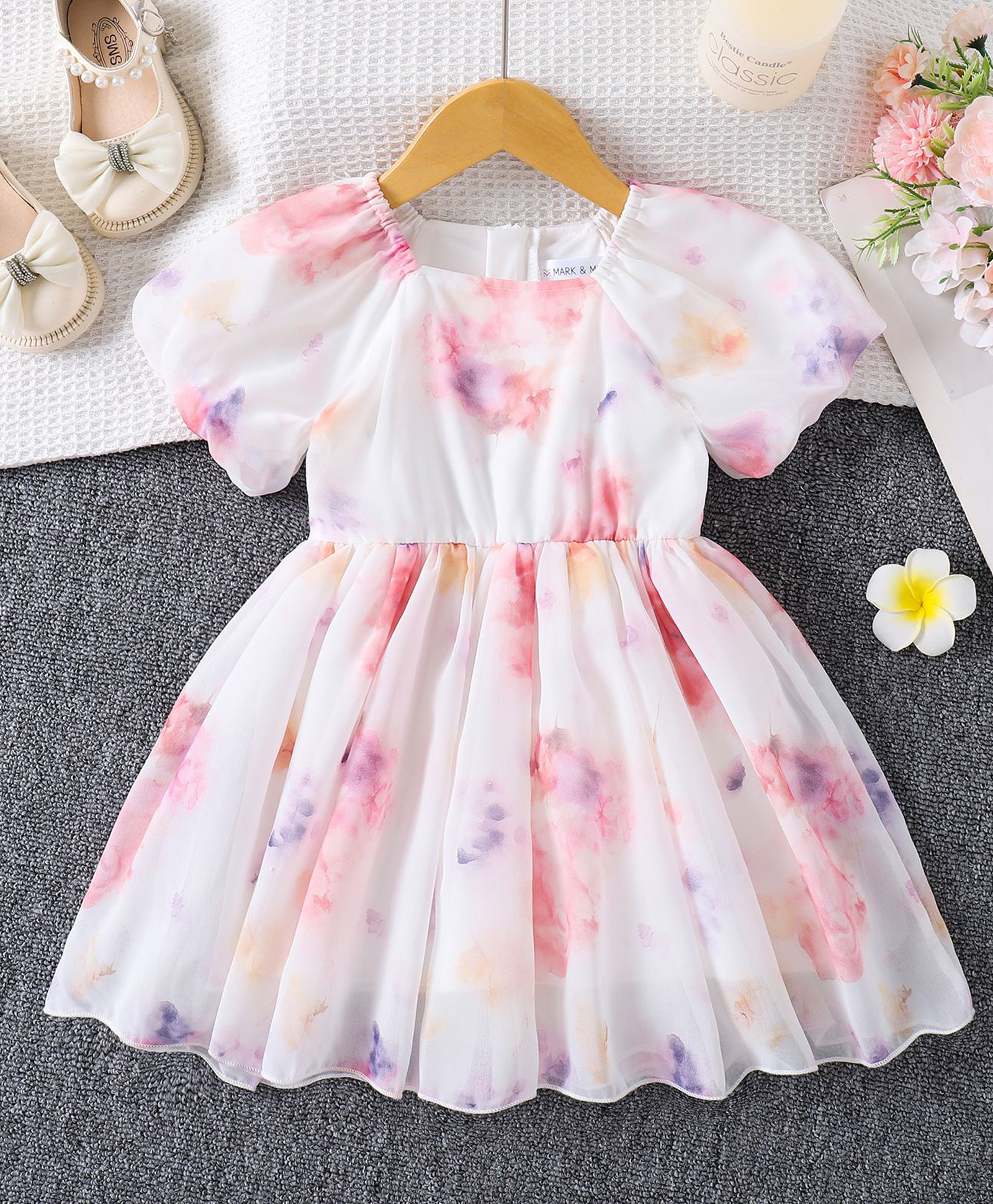 Mark & Mia Half Sleeves Floral Printed Flared Party Dress - White & Pink-image-16