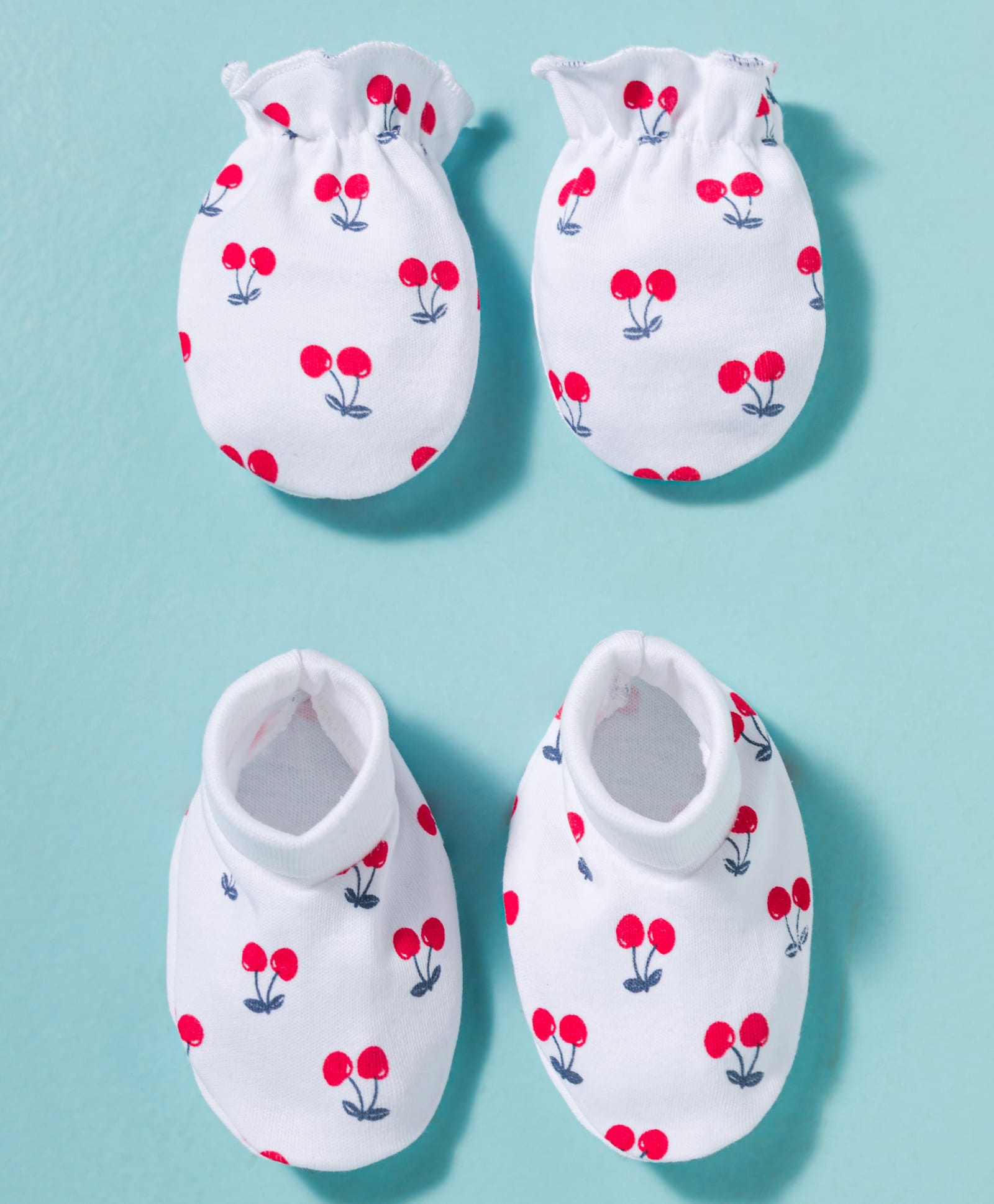 Babyhug 100% Cotton Knit Mittens & Booties With Cherry Print - Multicolor-picture-21