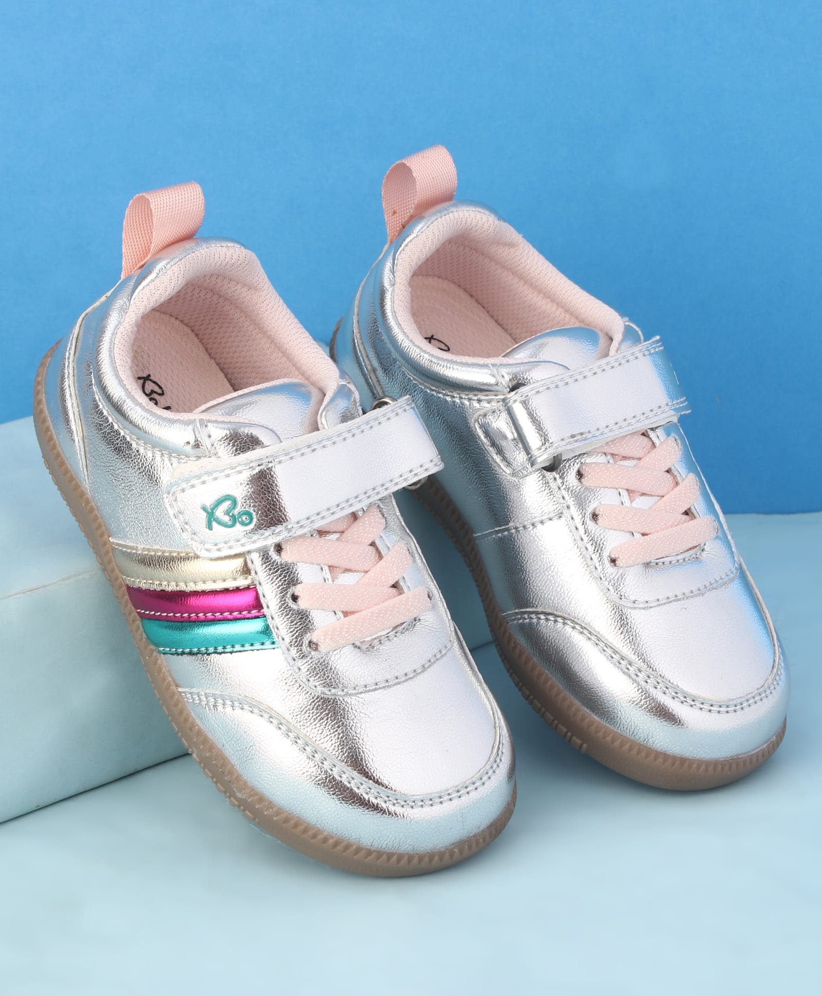 Babyoye PU Velcro Closure Solid Casual Shoes - Silver-image-2