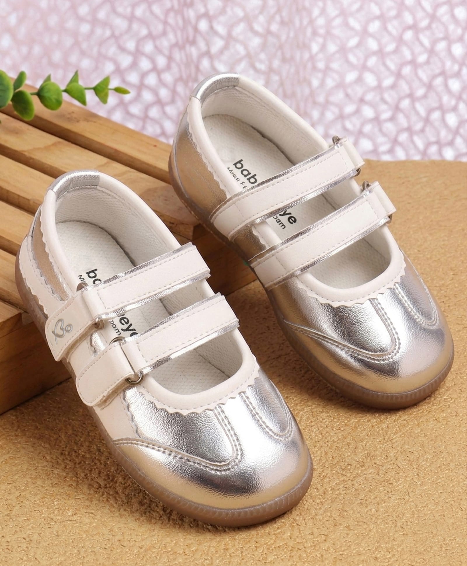 Babyoye Velcro Closure Solid Ballerinas - Silver-picture-14