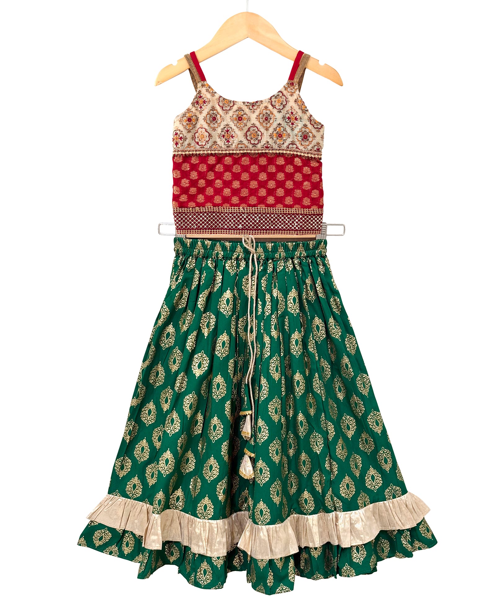 Twisha Woven Brocade Sleeveless Floral Embroidered Sequins Embellished Lehenga Choli Set - Maroon & Green-image-8