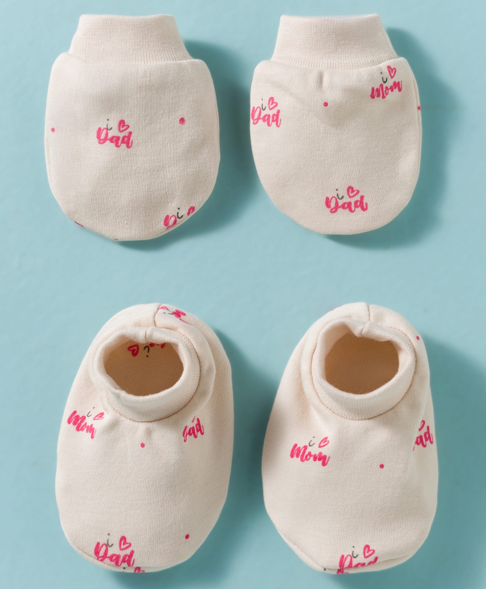Simply Interlock Knit Text Printed Mittens & Booties Set - Beige-picture-37