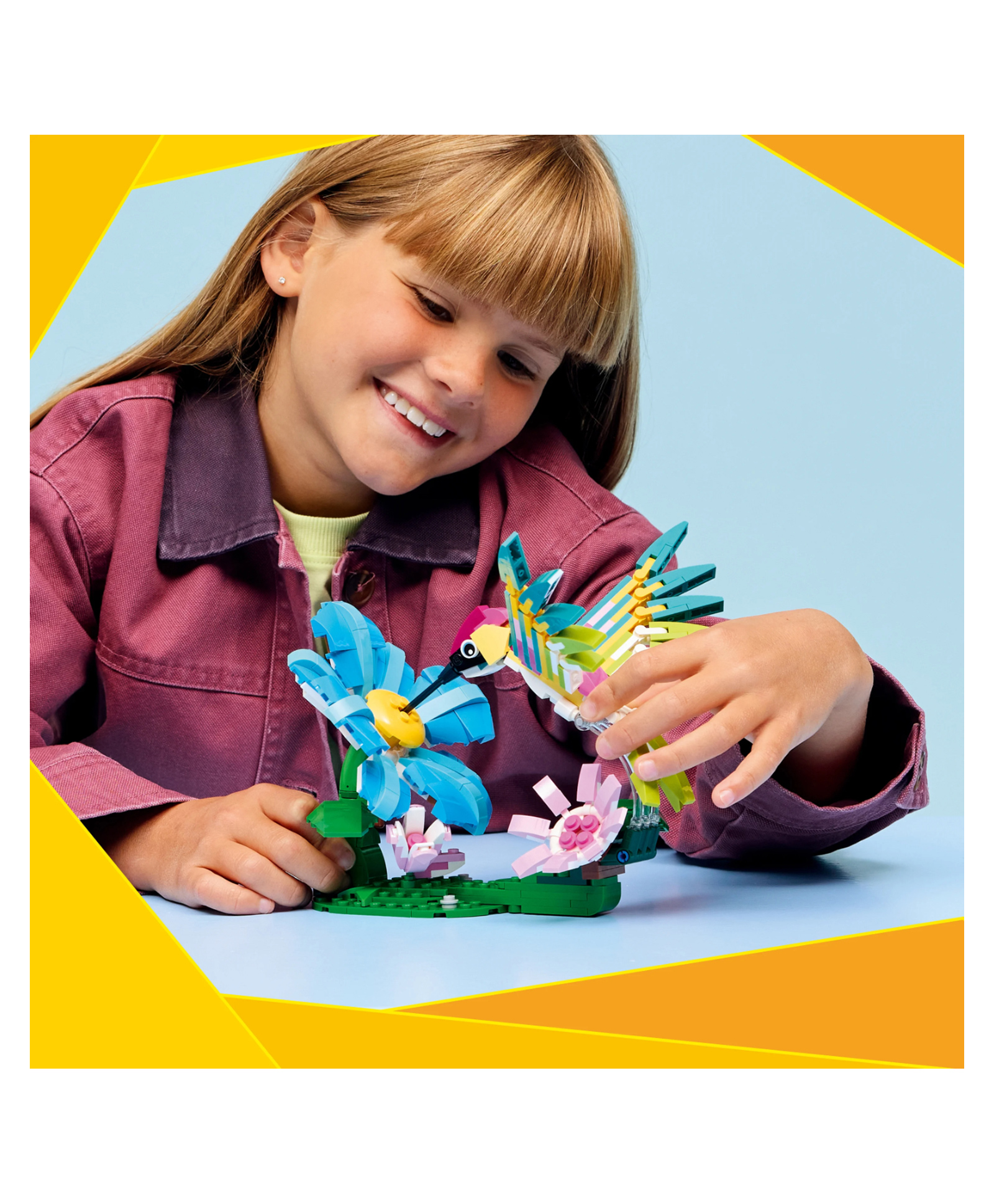 LEGO Creator 3 in 1 Wild Animals: Colorful Hummingbird - Rebuilds