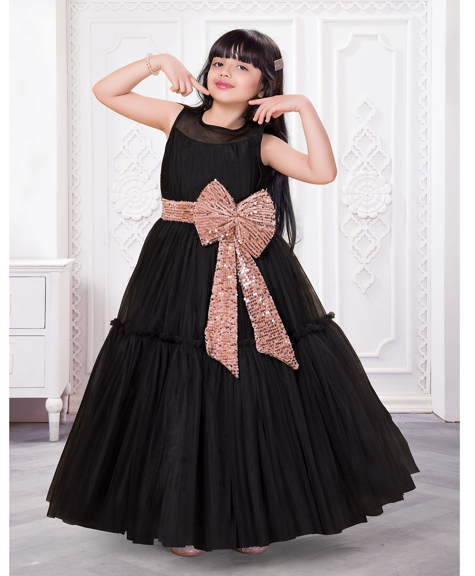 Ministitch Net Woven Sleeveless Sequin Embellished Bow Applique Gown - Black-image-2