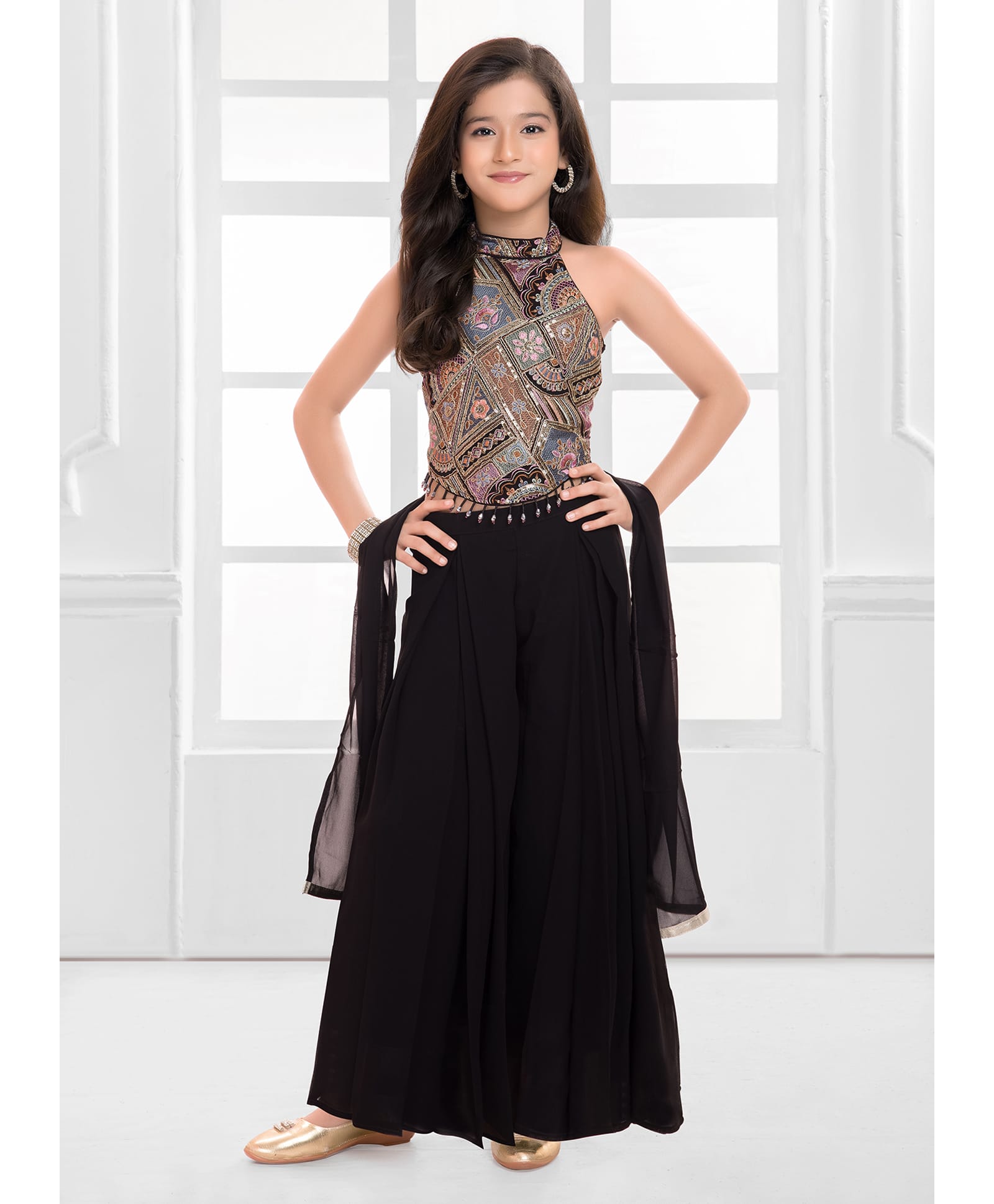 Ministitch Cotton Silk Woven Sequins Embellished Floral Embroidered Top & Solid Palazzo Set With Dupatta - Black-image-33