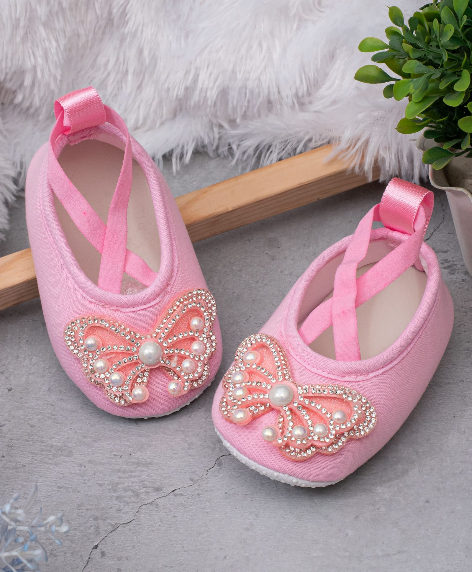 Daizy Butterfly Applique Detailed Rhinestones Embellished Slip On Booties - Baby Pink-picture-15