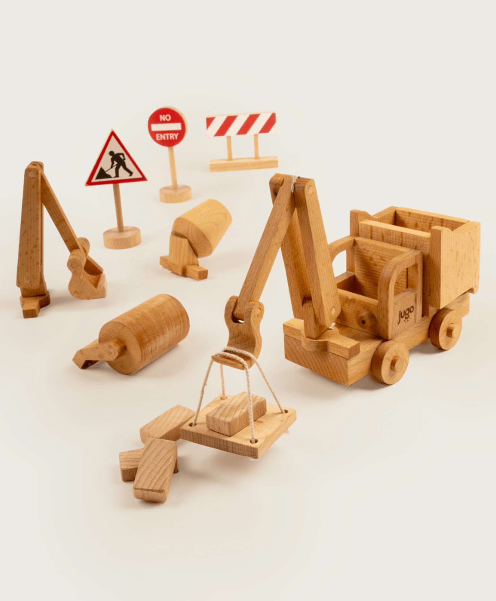 Jugo Play Magnetic Build-It Construction Vehicles (Set of 12)- Natural Wood-image-18