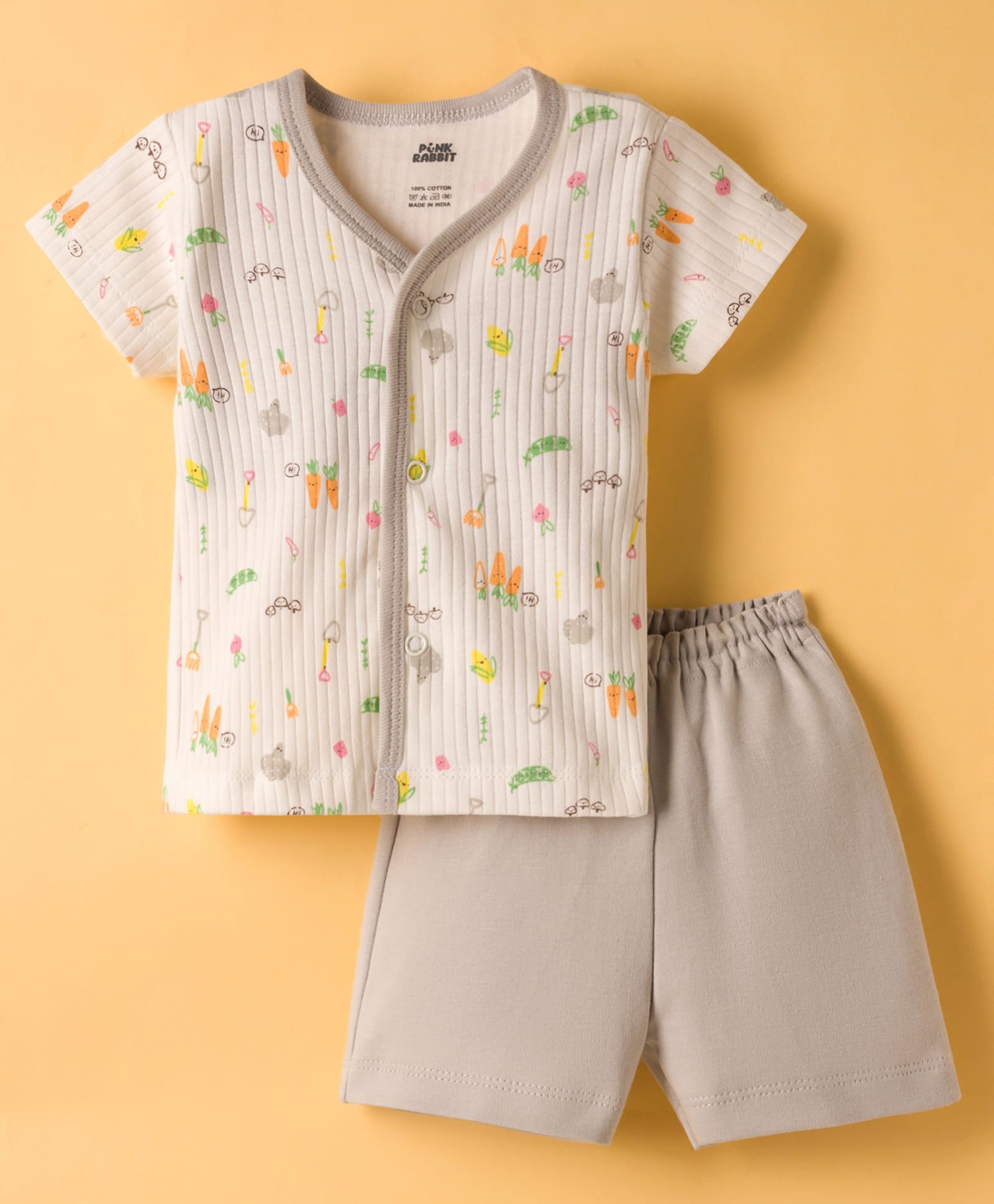 Pink Rabbit Single Jersey Knit Half Sleeves T-Shirt & Shorts Night Suit With Carrot Print - Grey-image-14