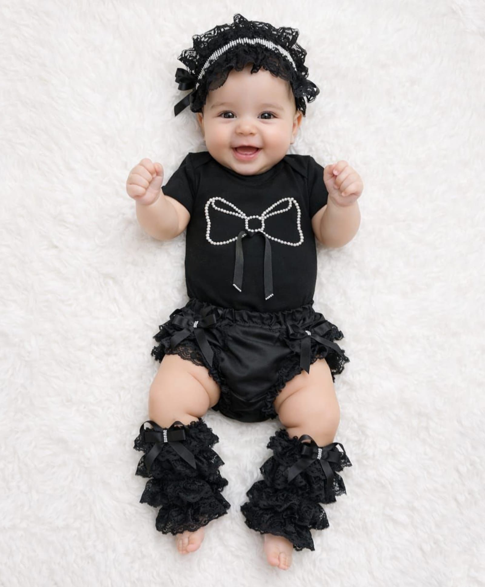 Tipy Tipy Tap Cotton Knit Half Sleeves Bow & Lace Detailed Onesie With Bloomer Floral Applique Headband & Legwarmers - Black-picture-40