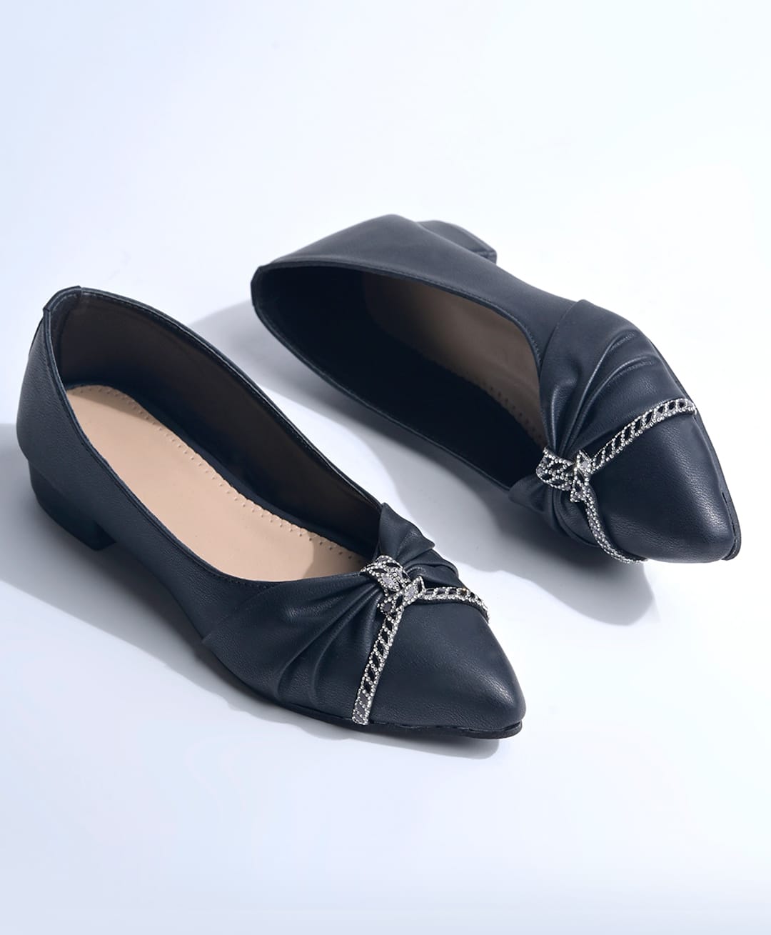 NZS Knot Detailed Rhinestones Embellished Heel Ballerinas - Black-picture-17