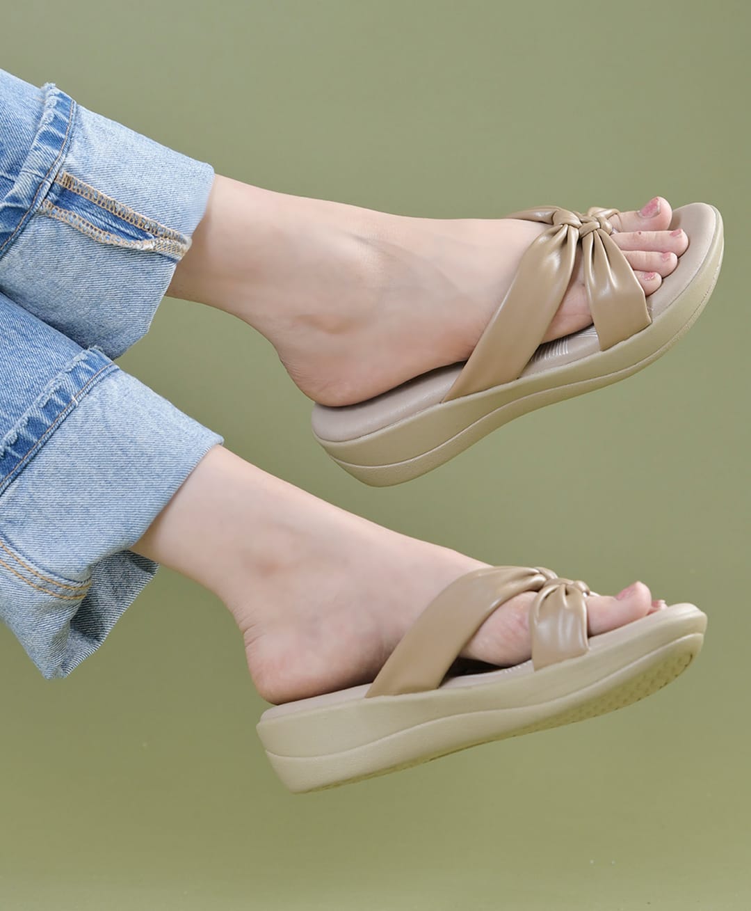 NZS Bow Designed Solid Sandals - Beige-picture-38
