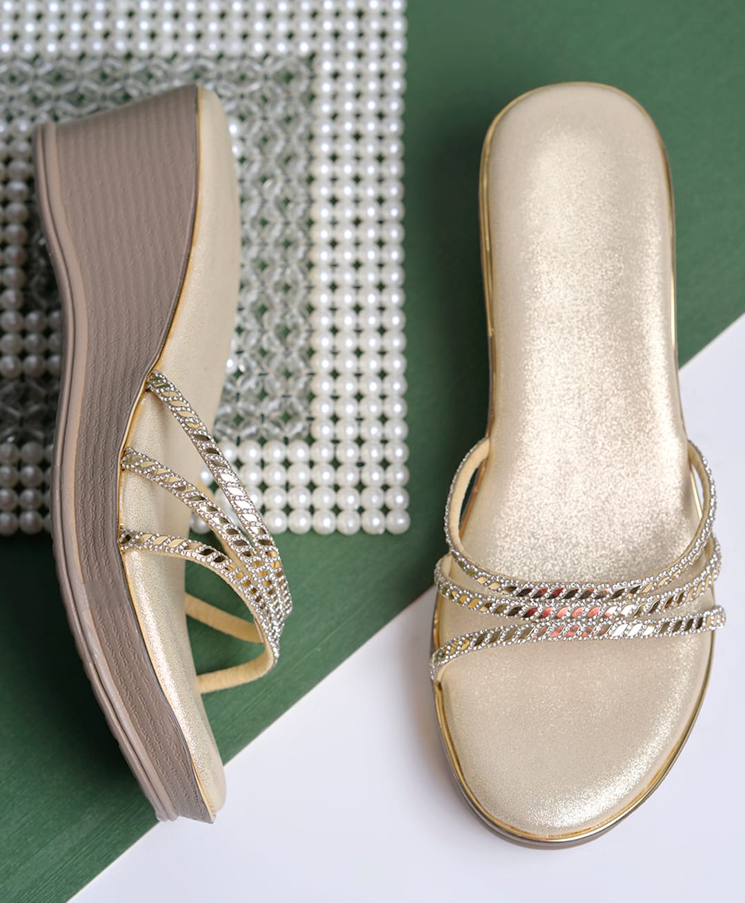 NZS Metallic Stone Embellished Strap Detailed Sandals - Golden-picture-12