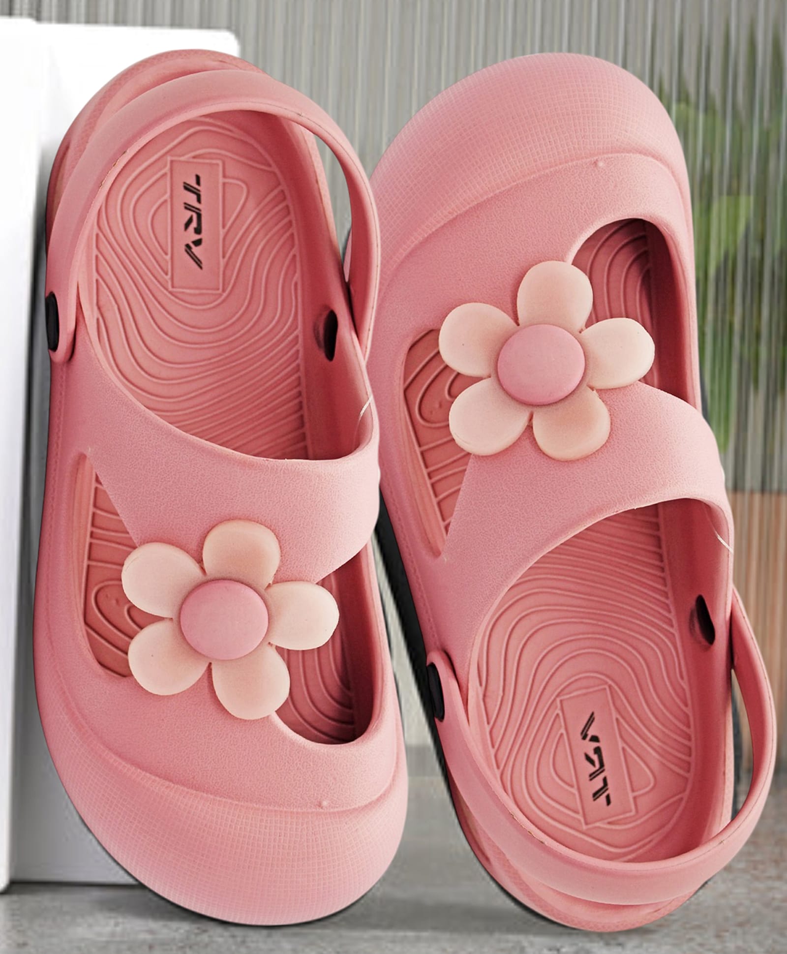 TRV Floral Applique Detailed Slingback Clogs - Pink-image-16