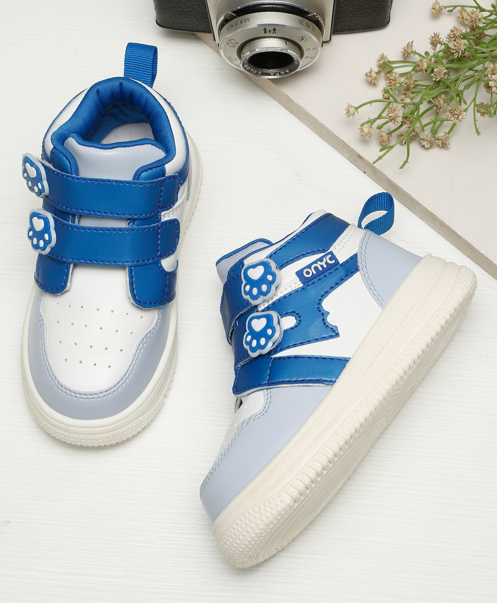 ONYC Colour Blocked Animal Paw Applique Detaied Shoes - Sky Blue-image-24