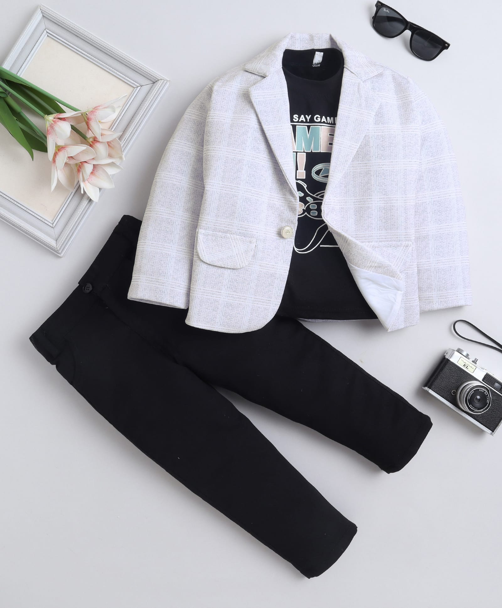 Fourfolds Cotton Blend Woven Full Sleeves Checked Blazer & Trousers With Tee Set - Light Beige-image-20