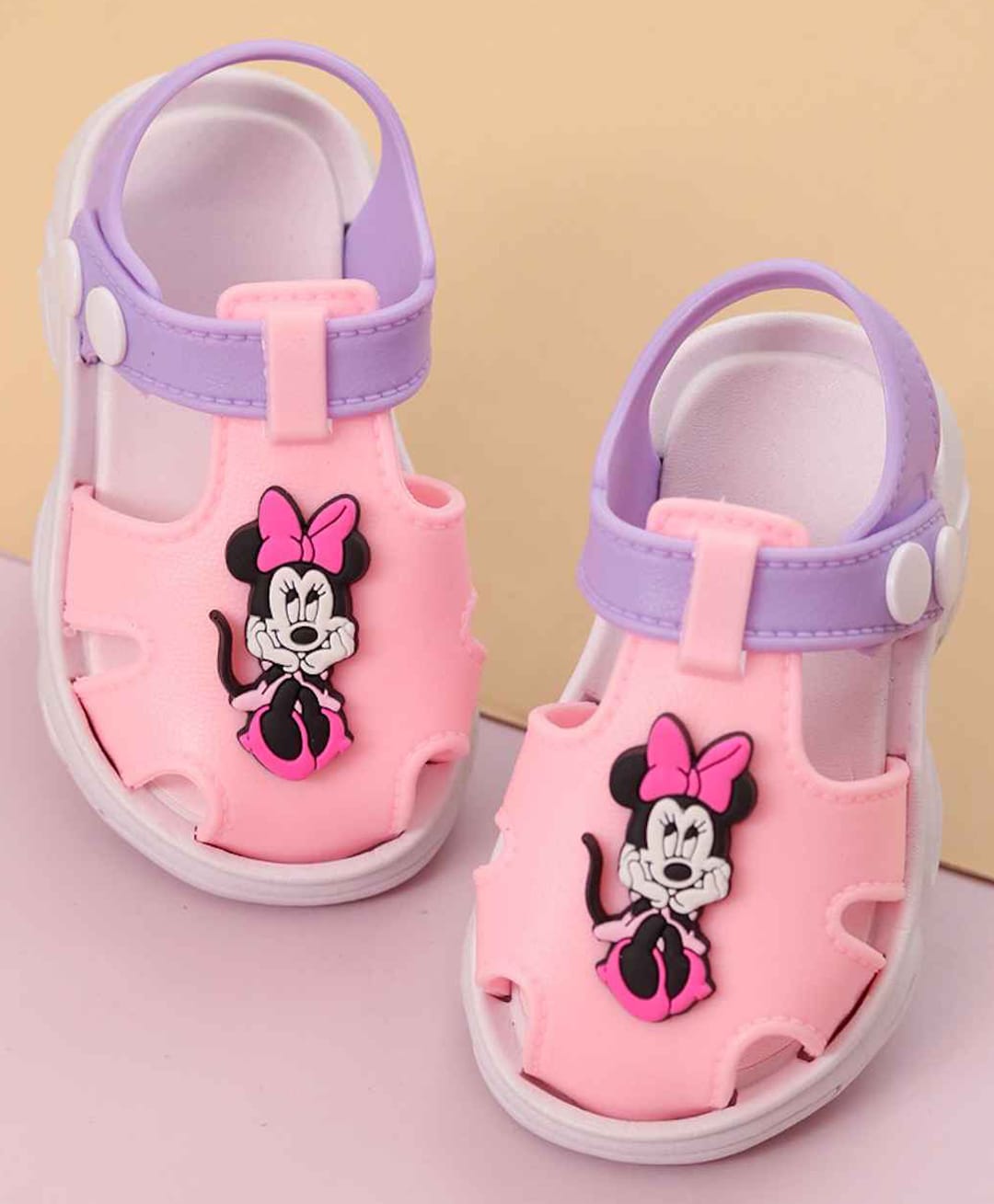 Yellow Bee Disney Featuring Minnie Mouse Applique Detailed Buckle Closure Sandals - Pink-picture-16