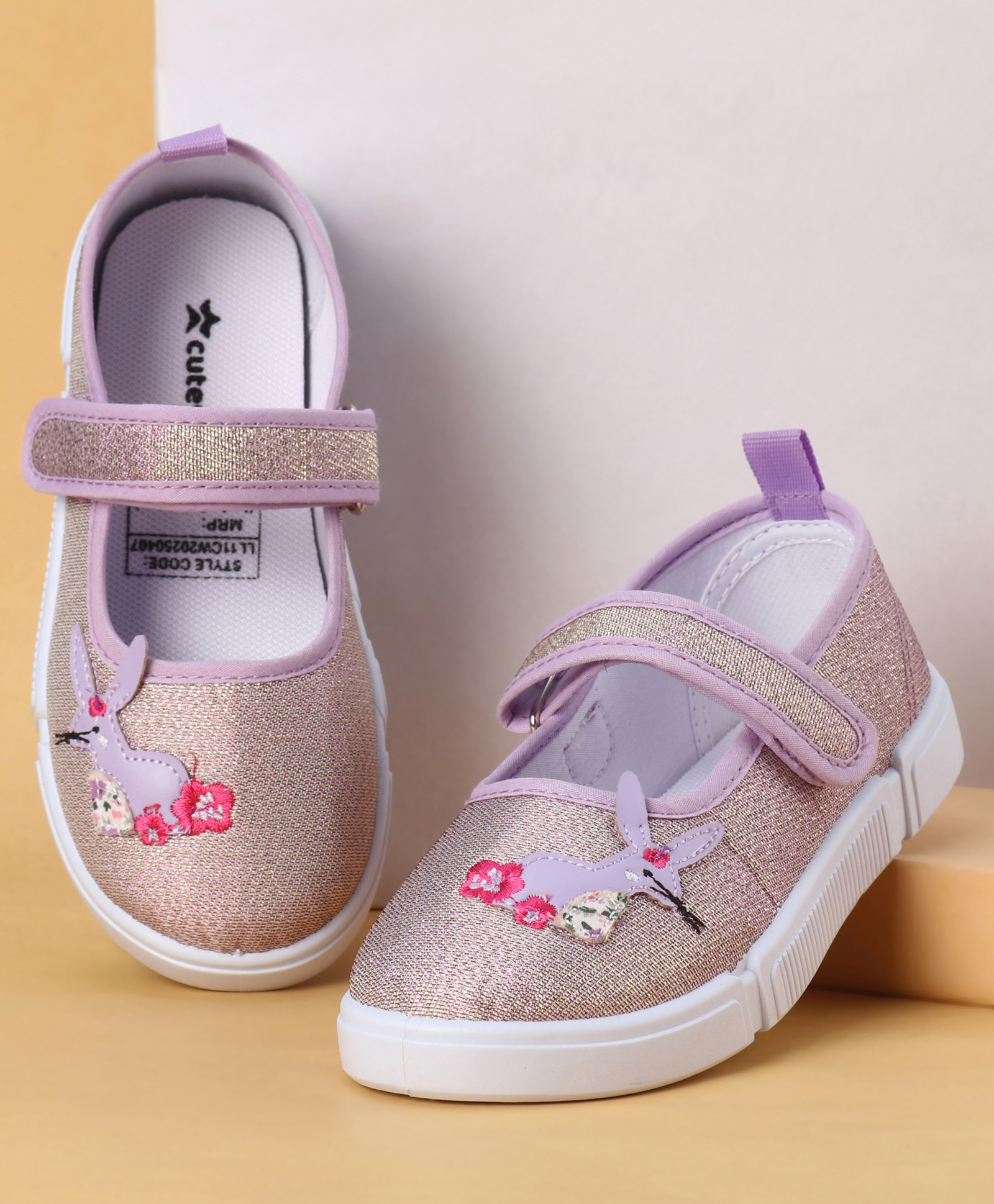 Cute Walk by Babyhug Velcro Closure Casual Shoes with Bunny Patch & Embroidery - Purple-picture-13