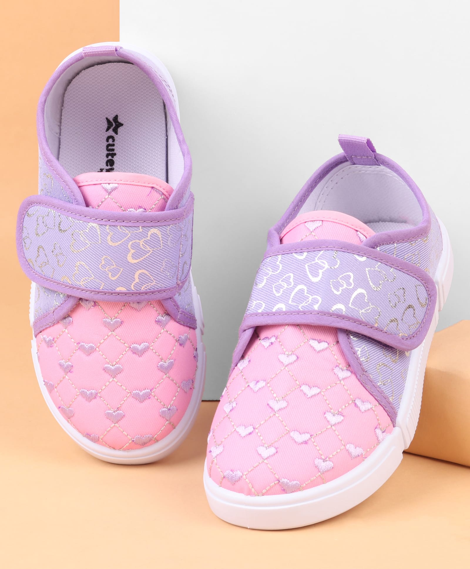 Cute Walk by Babyhug Velcro Closure Casual Shoes with Heart Print & Embroidery - Pink-image-42