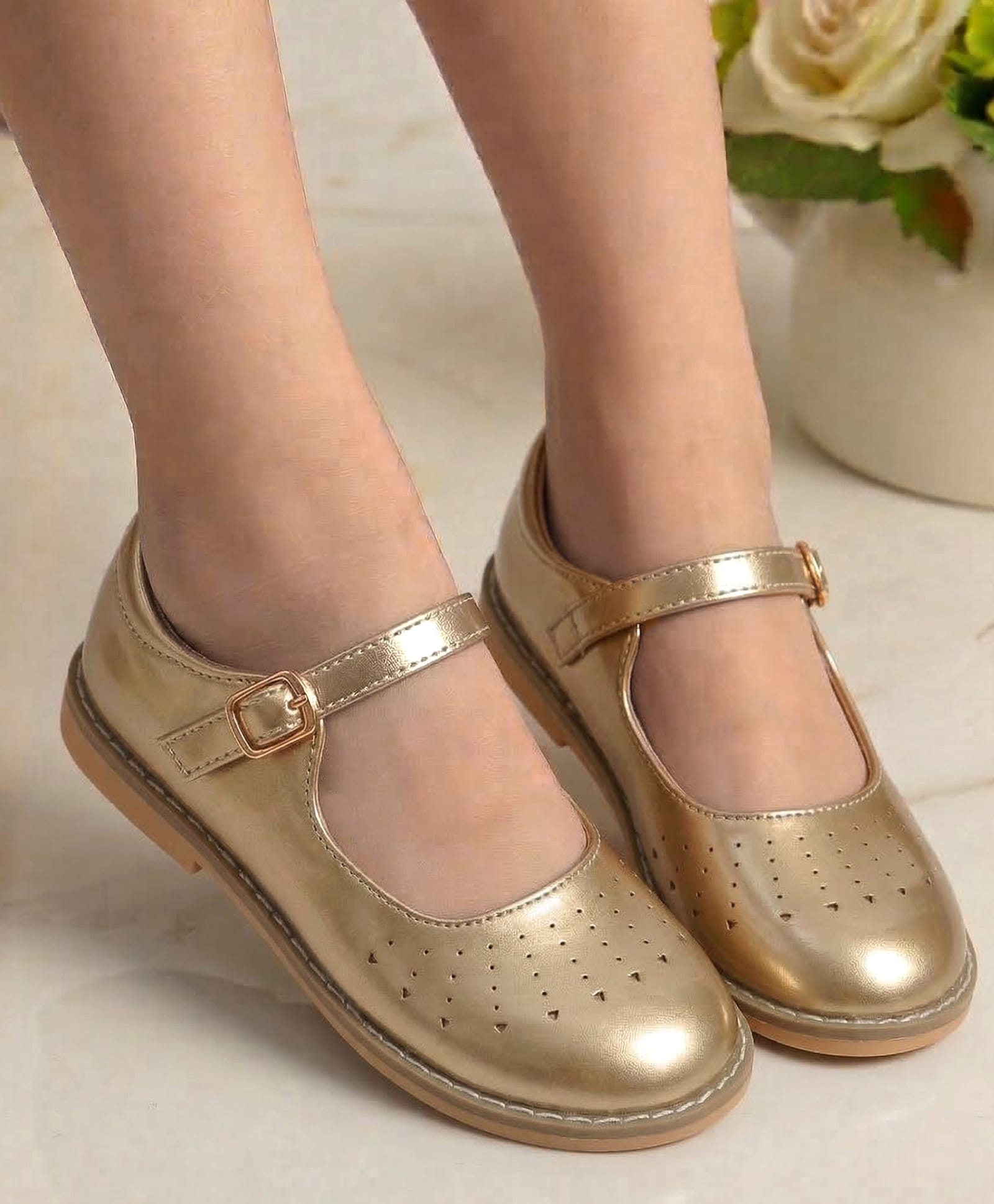 Babyoye Buckle Closure Closed Toe Ballerinas - Rose Gold-image-36