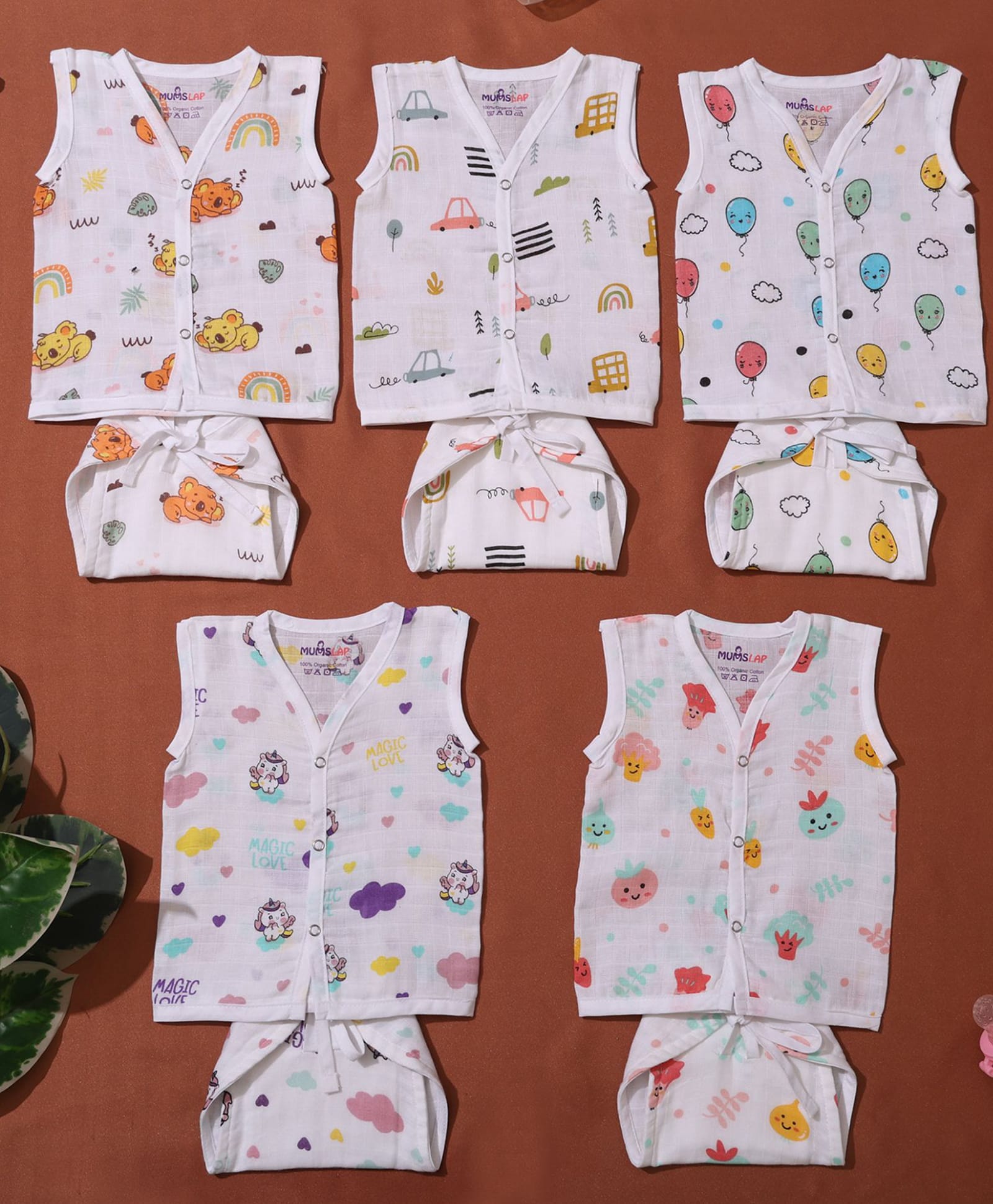MumsLap Muslin Woven Pack Of 5 Sleeveless Vehicles Animals & Unicorn Printed Jhablas & Nappies Set - White-image-34