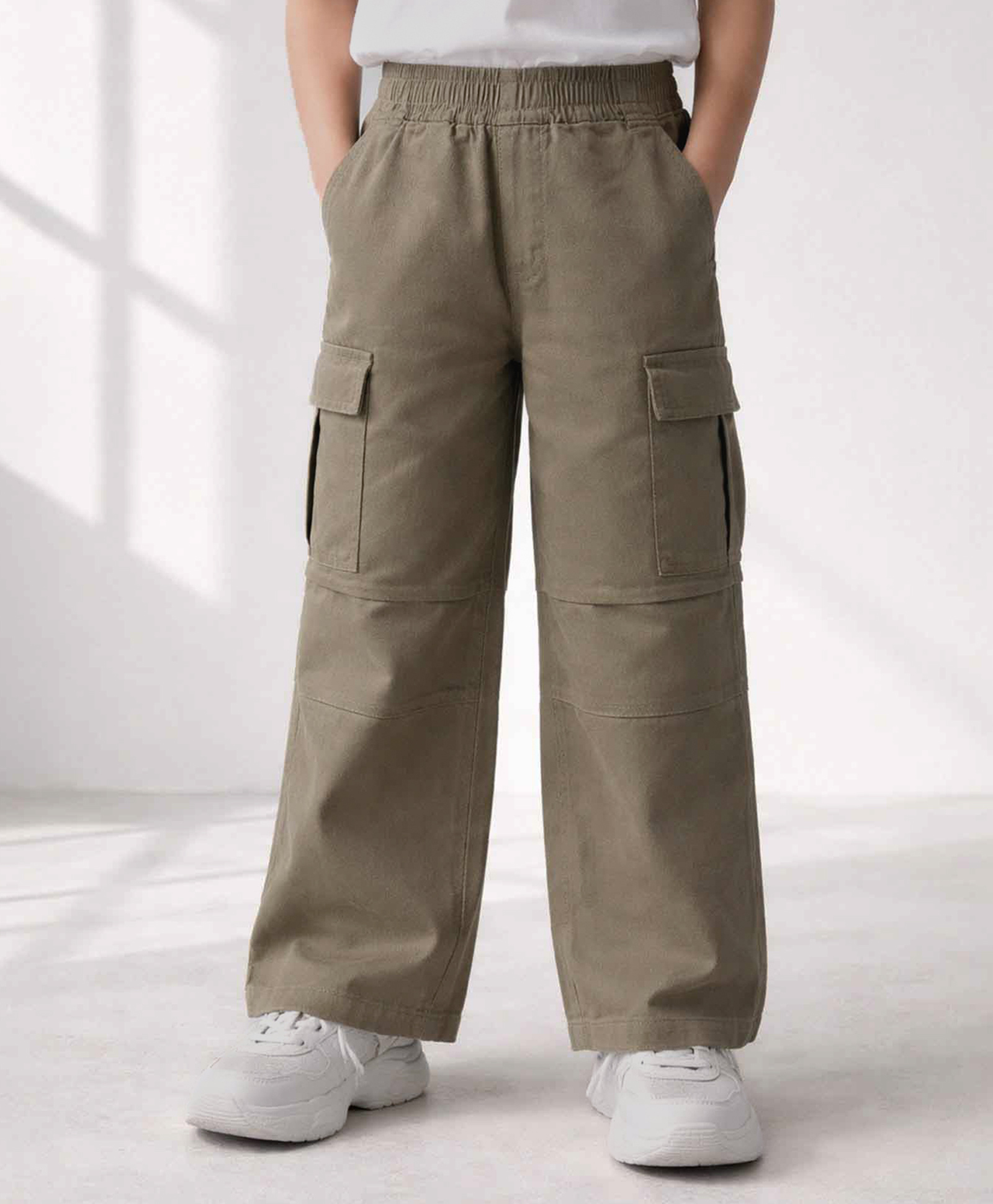PURPLE UNITED KIDS Cotton Woven Solid Cargo Pants - Olive Green-image-2